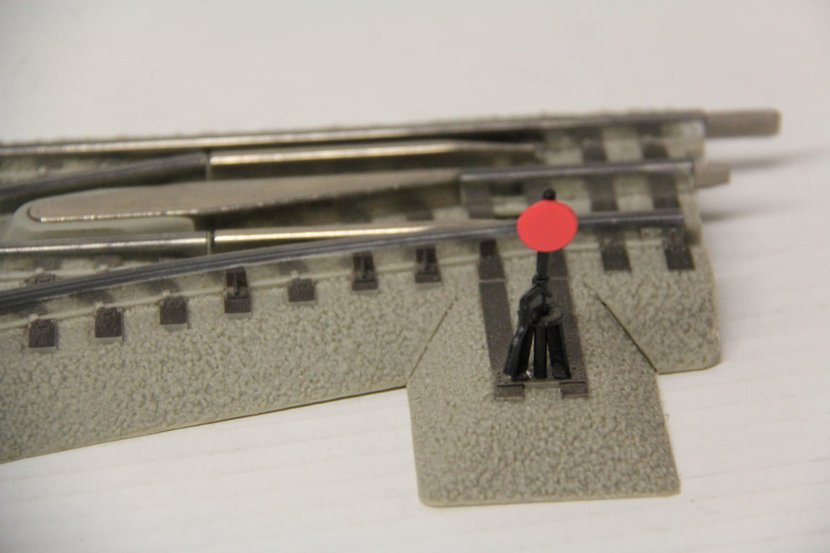 Lionel FasTrack 6-12017 -036 Manual Switch-Left Hand-Second hand-M7148-3 - MrMuffin'sTrains
