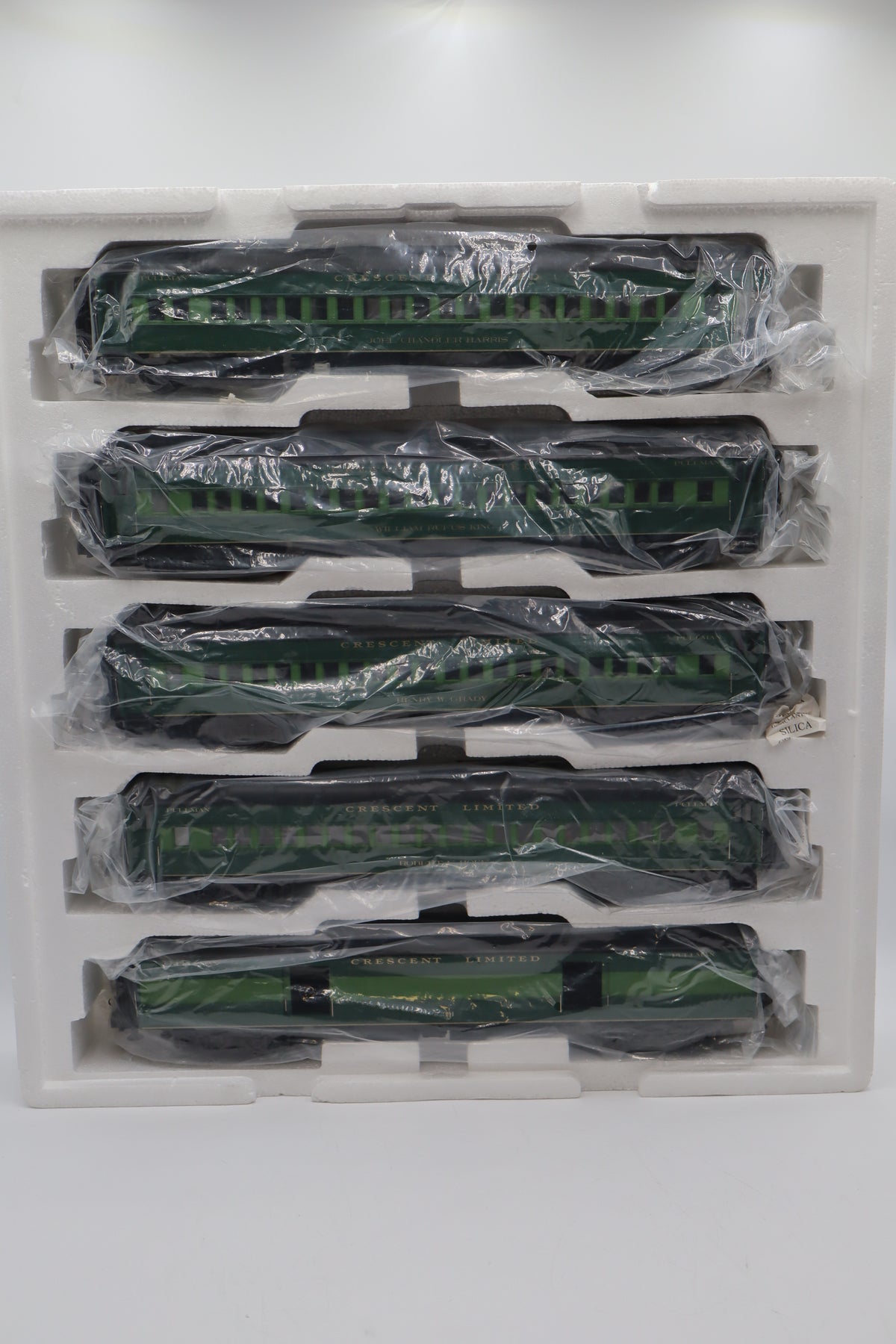 MTH 20-4053 Southern 5 Car 70' Madison Pass Set-Second hand-M8477