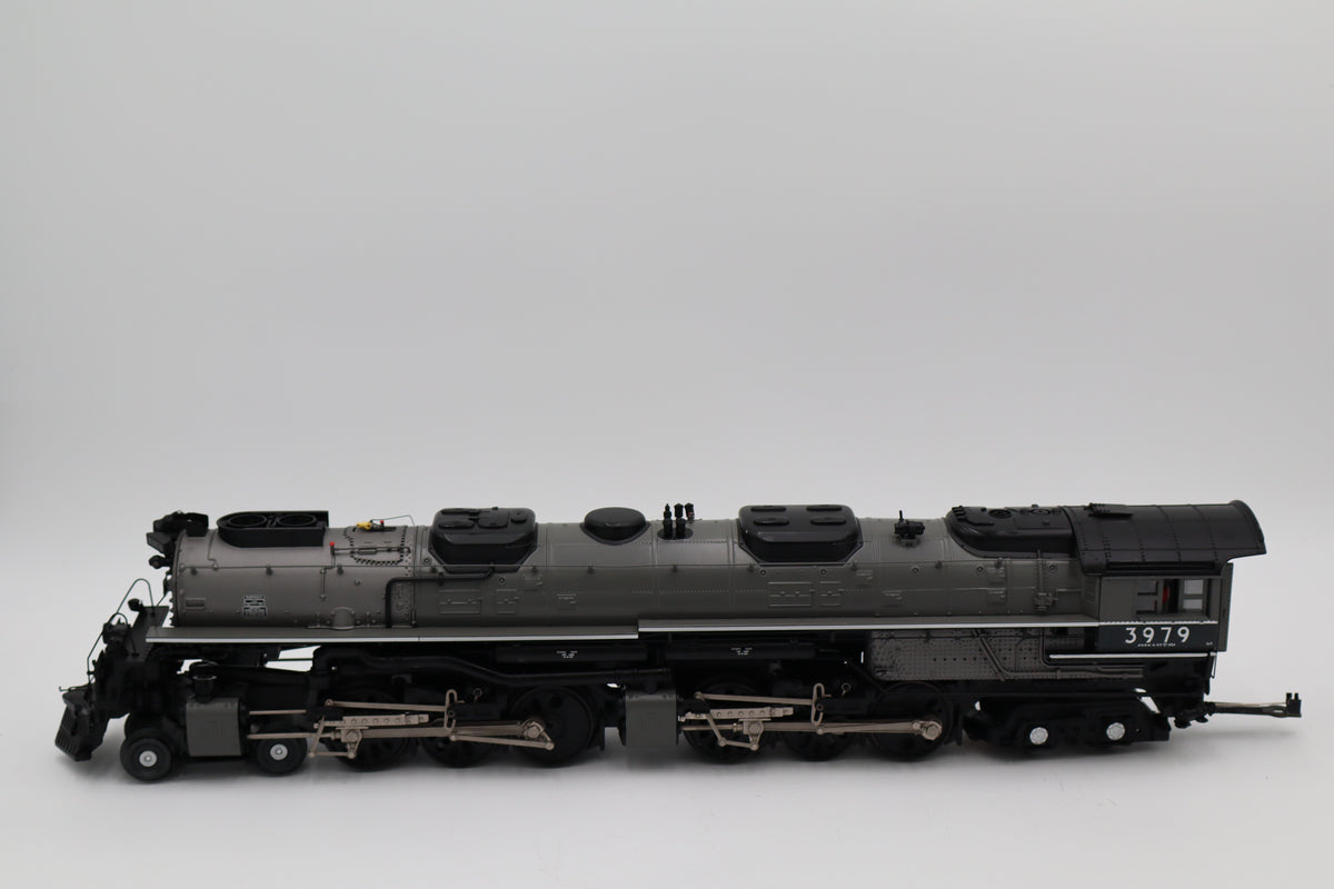 MTH 20-3896-1 Union Pacific #3979 (Oil Tender) 4-6-6-4 Challenger Steam Engine-Second hand-M8174