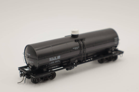Kadee HO 9020 - ACF 11,000 Gallon Insulated Tank Car "Southern Indiana Liquified Gas Co." #101