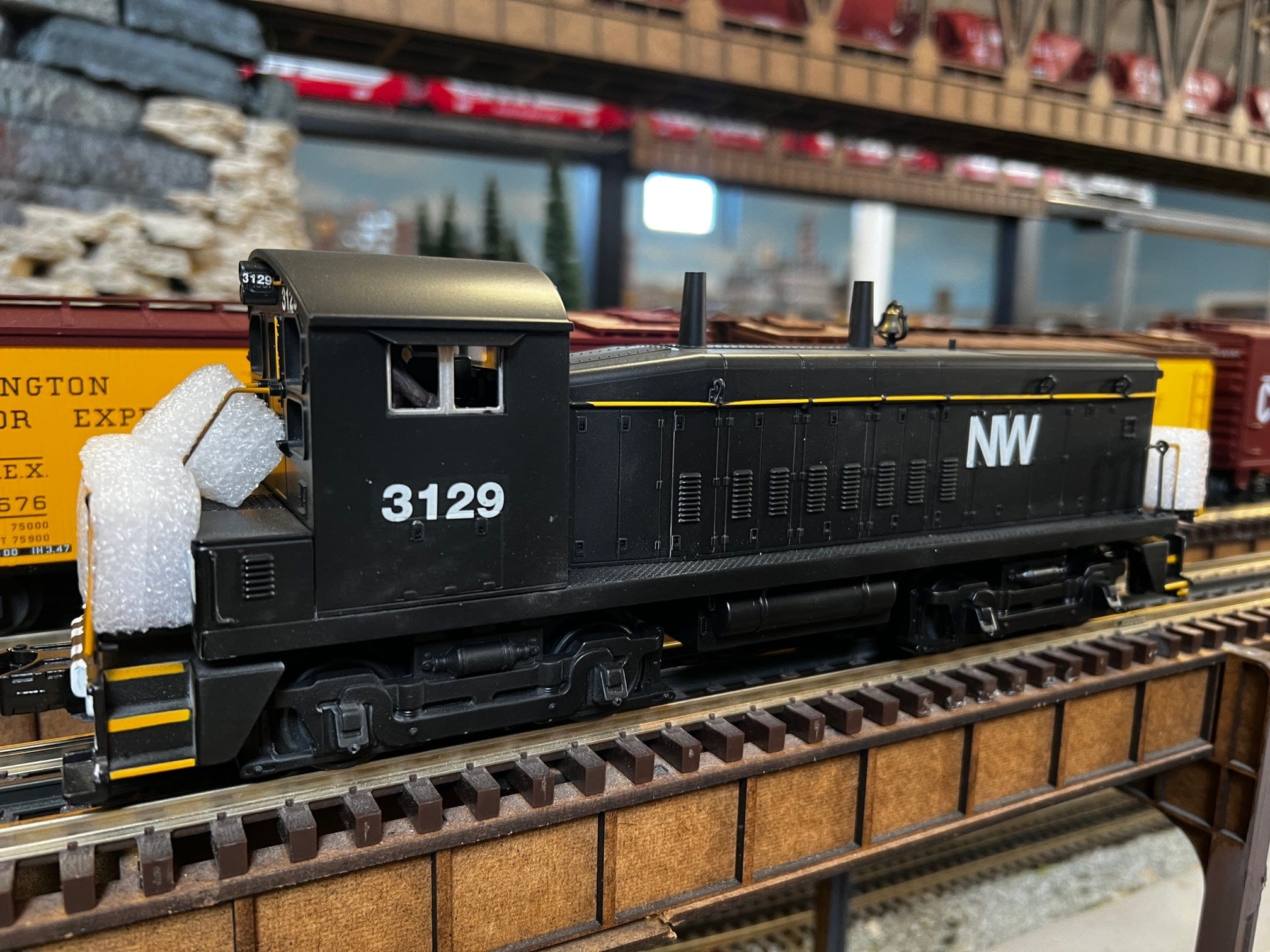 MTH 30-209NW - SW-8/SW-9 Switcher Diesel Engine "Norfolk & Western" #3129 w/ PS3 - Custom by Harry Hieke