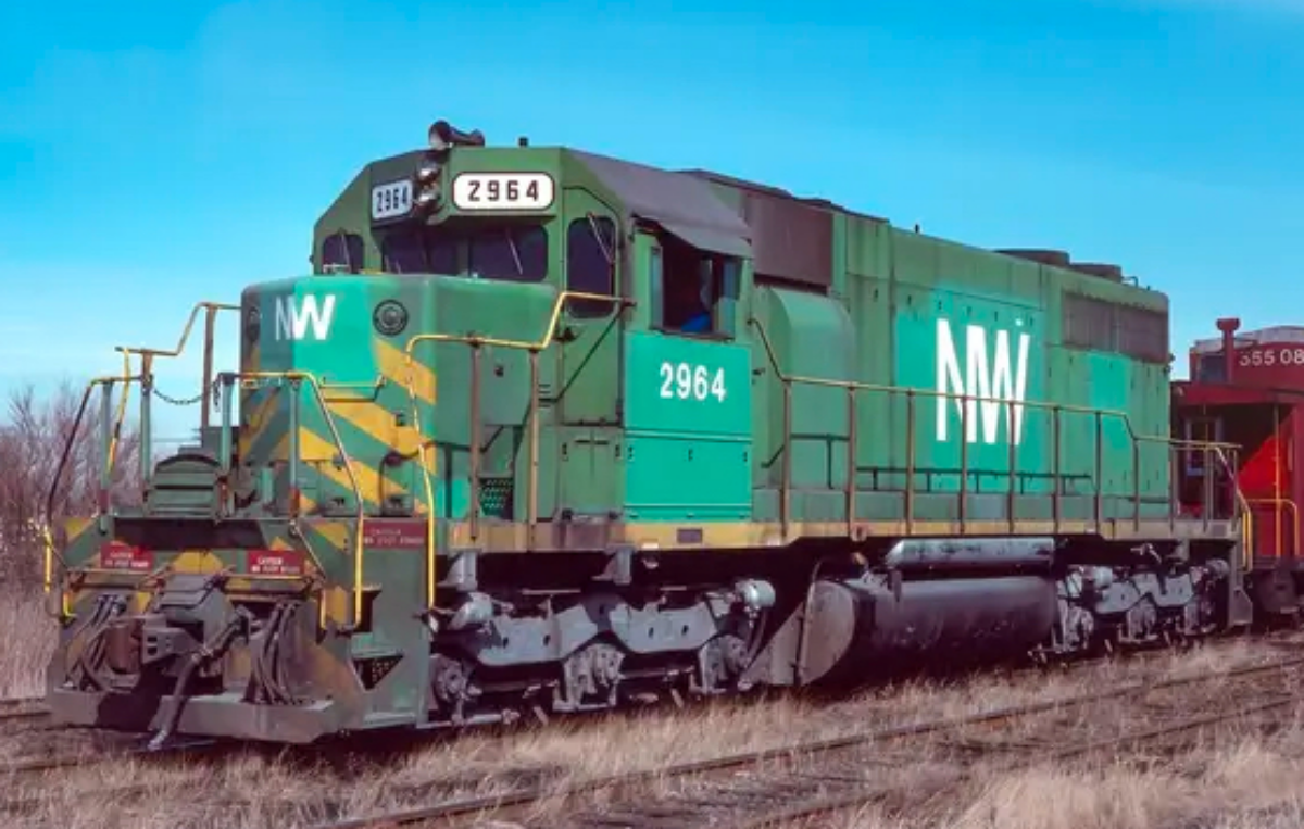 Lionel 2633670 - Legacy SD-38 Diesel Locomotive "Norfolk & Western" #2964 (Illinois Terminal patch) - Custom Run for MrMuffin'sTrains