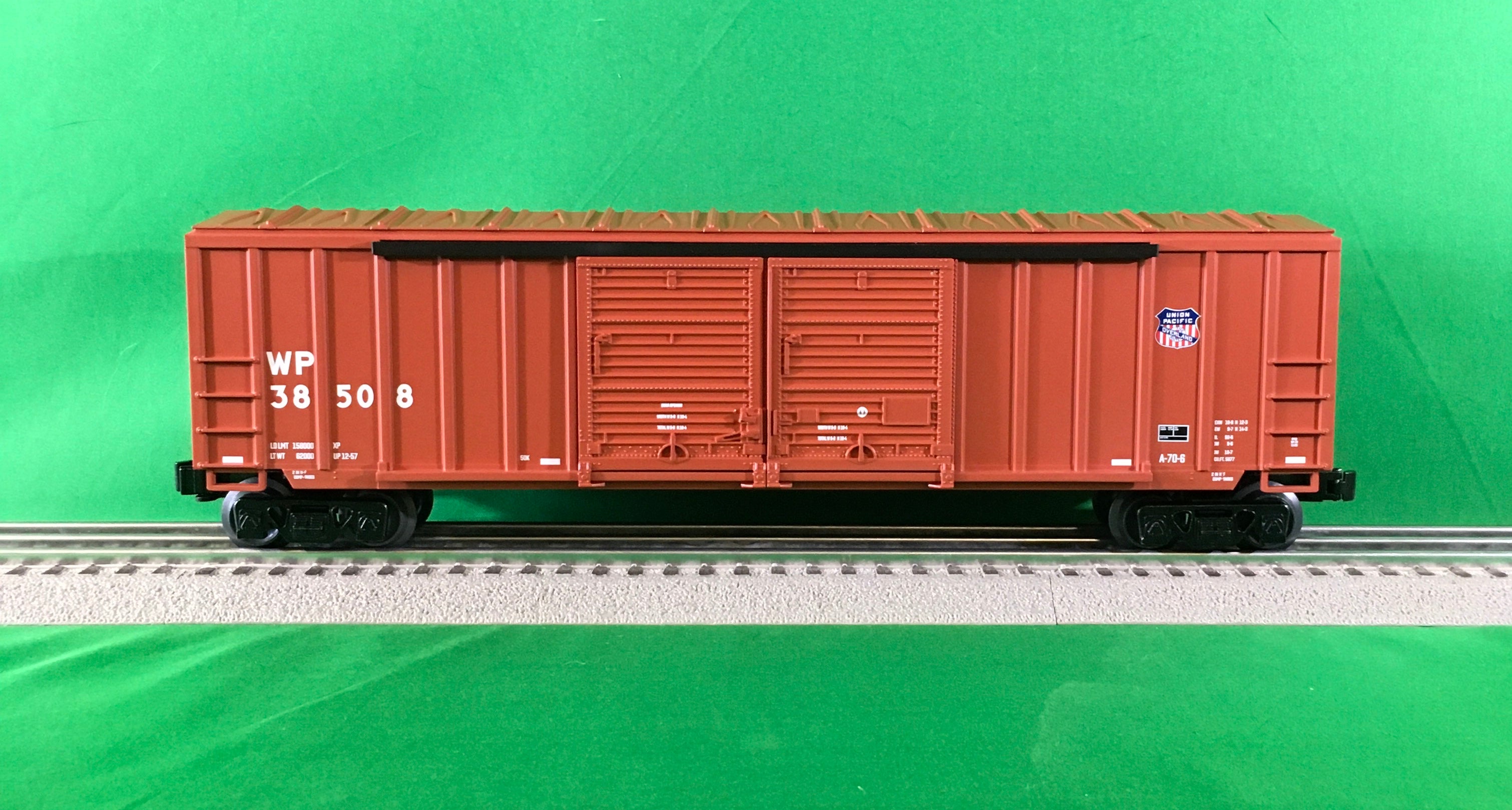 Lionel 2443021 - Double Door Boxcar "Union Pacific" #38508