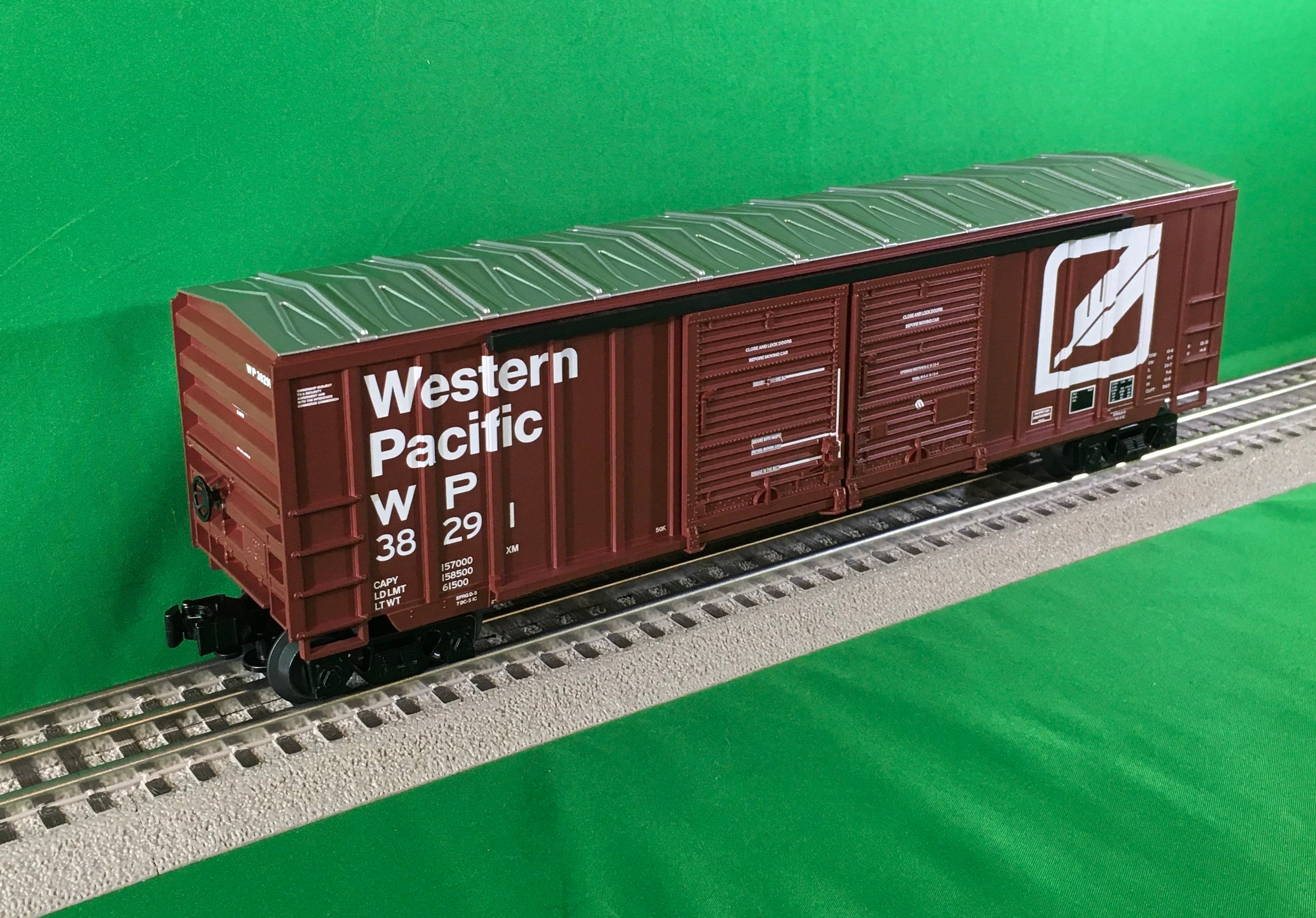 Lionel 2443031 - Double Door Boxcar "Western Pacific" #38291
