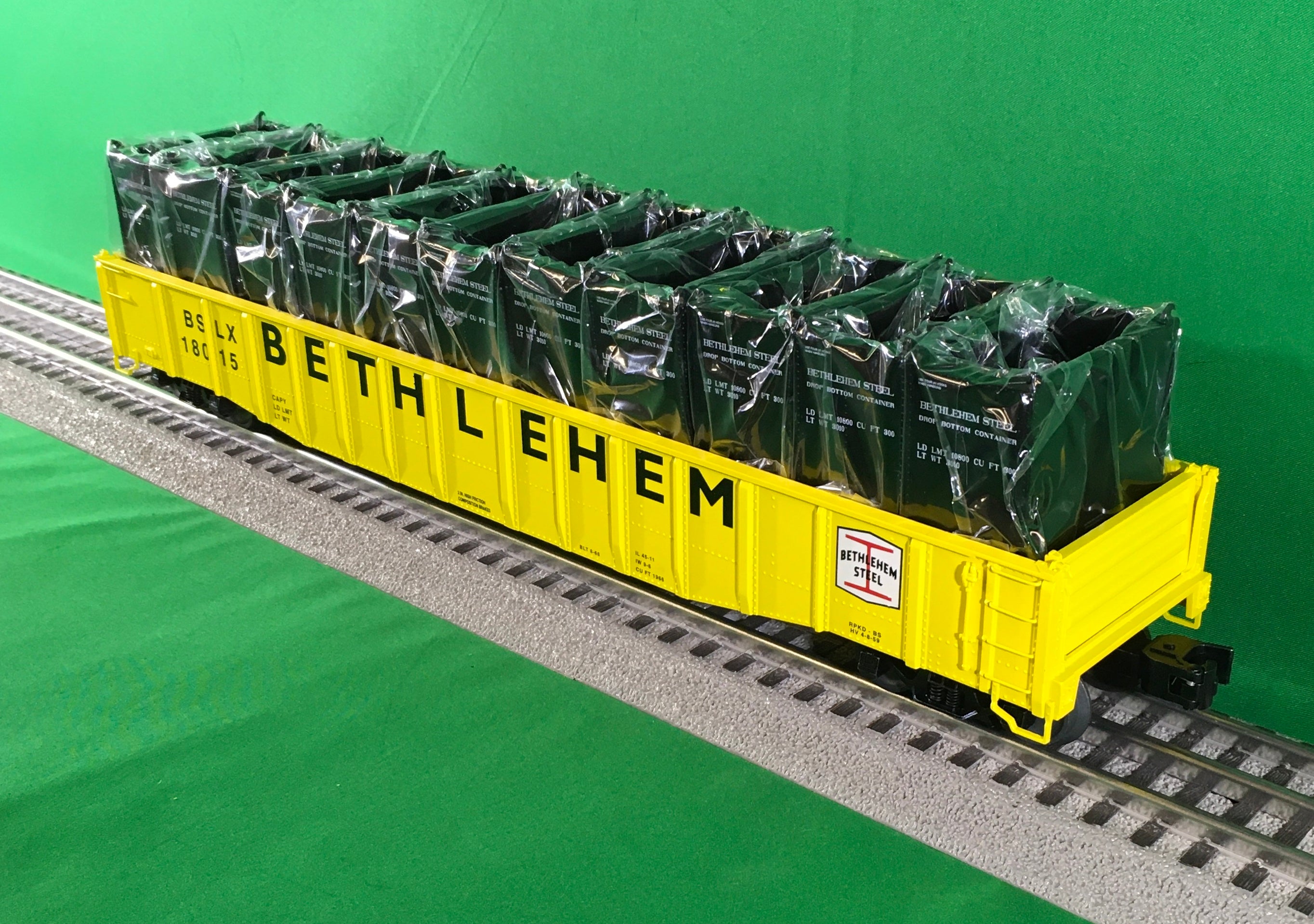 Lionel 2426260 - PS-5 Gondola "Bethlehem Steel" w/ Coke Containers #18015