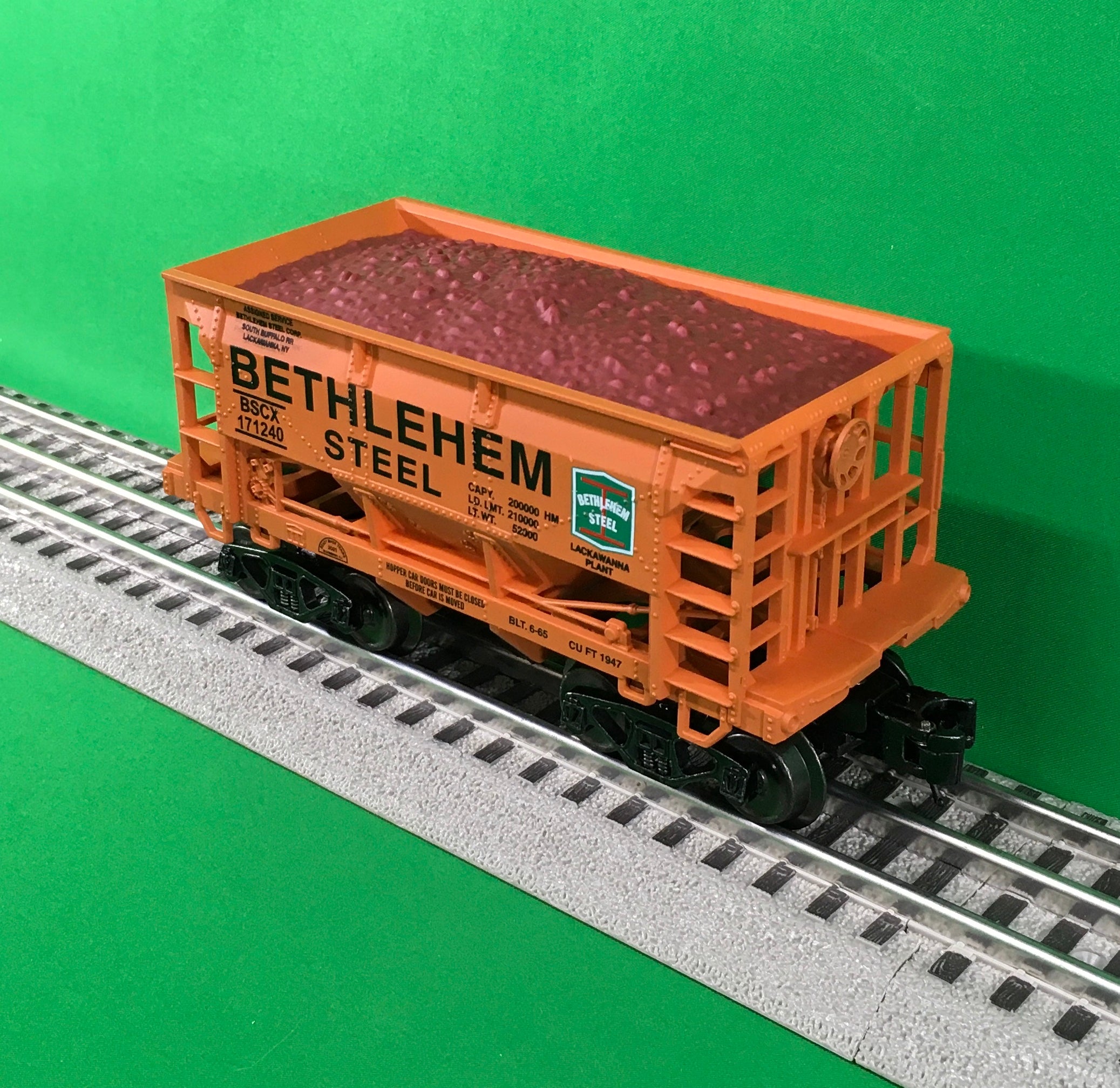 Ready Made Trains RMT-96719-521 - Ore Car "Bethlehem Steel" (Lackawanna, NY Plant)