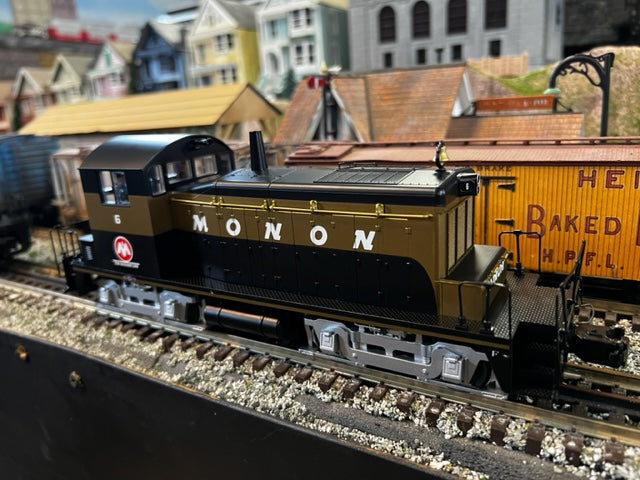Lionel 2233972 - Legacy SW1 Diesel Locomotive "Monon" #6 - Custom Run for MrMuffin'sTrains