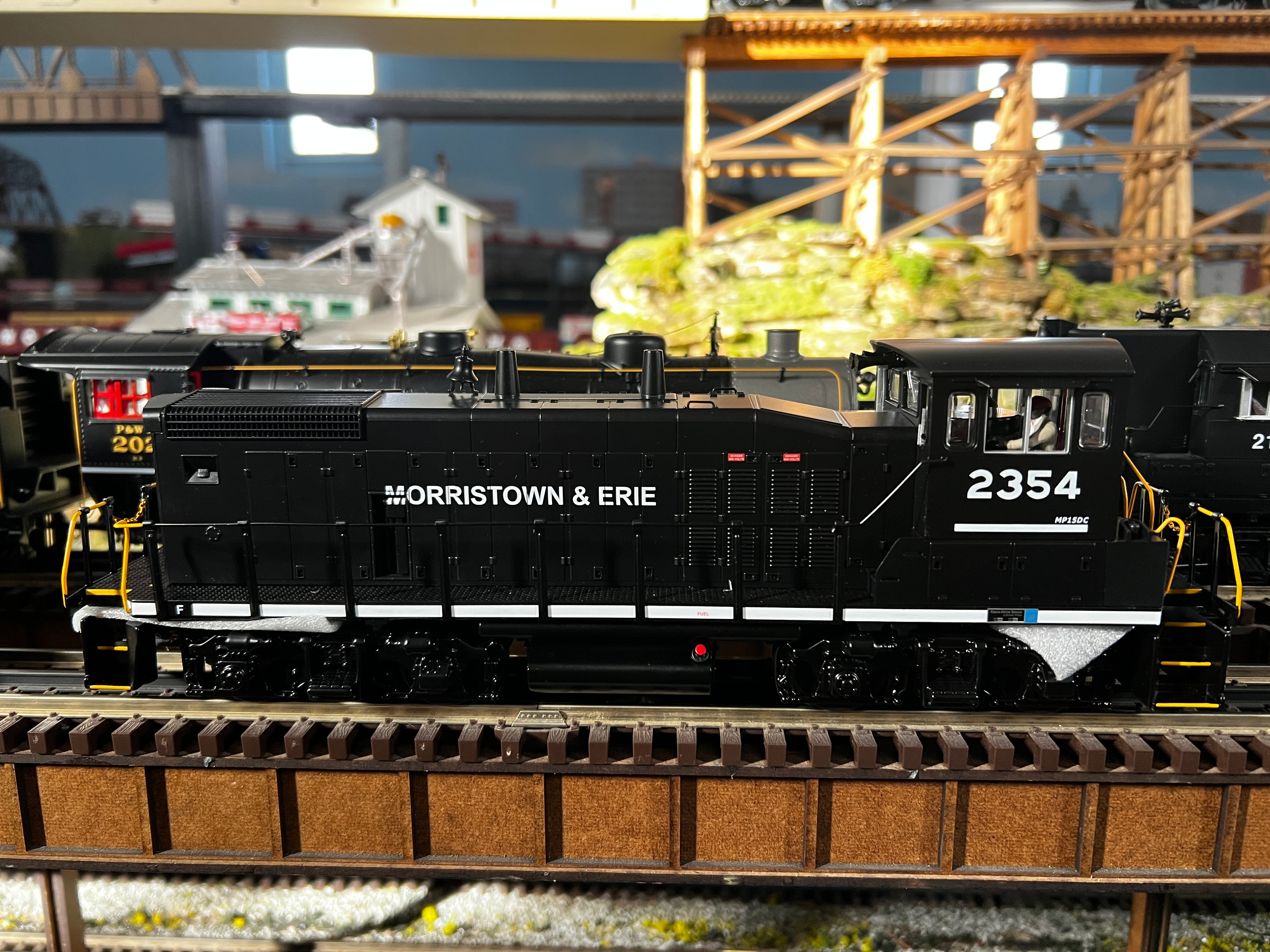 MTH 30-20960-1 - MP15AC Diesel Engine "Morristown & Erie" #2354 w/ PS3