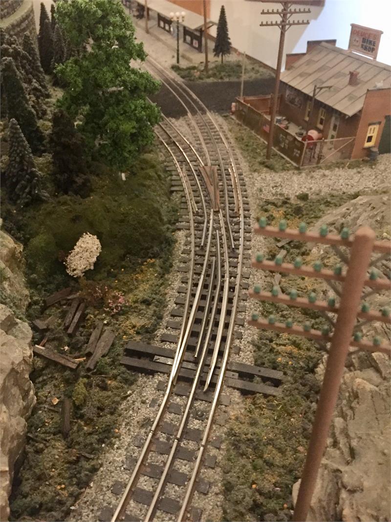 Ross Custom Switches #231M25 - Premiere Line - #6 096-072 Curved Switch Track (Left) w/ Dz2500