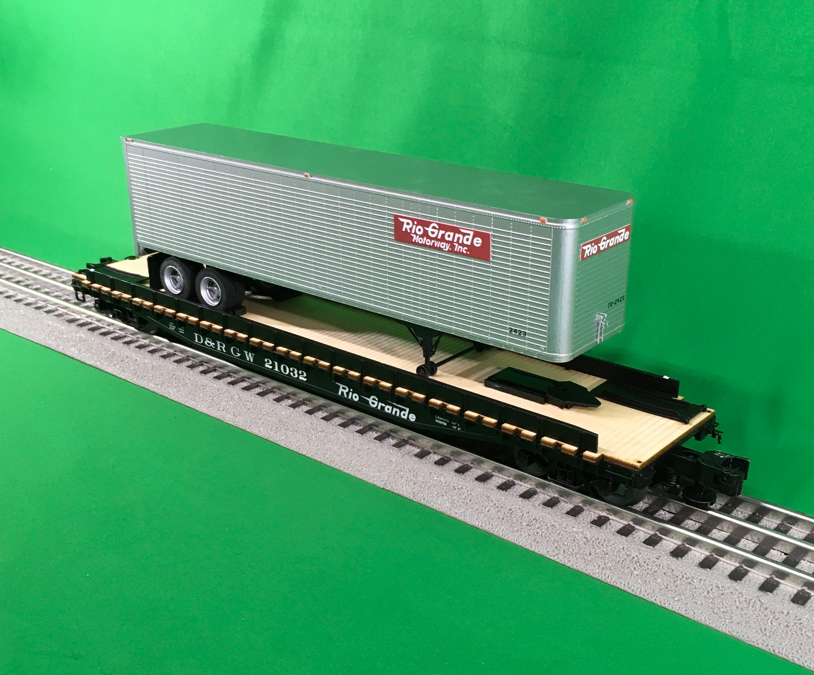 Lionel 6-84880 - 50' Flat Car "Rio Grande" w/ 40' Trailer #21032