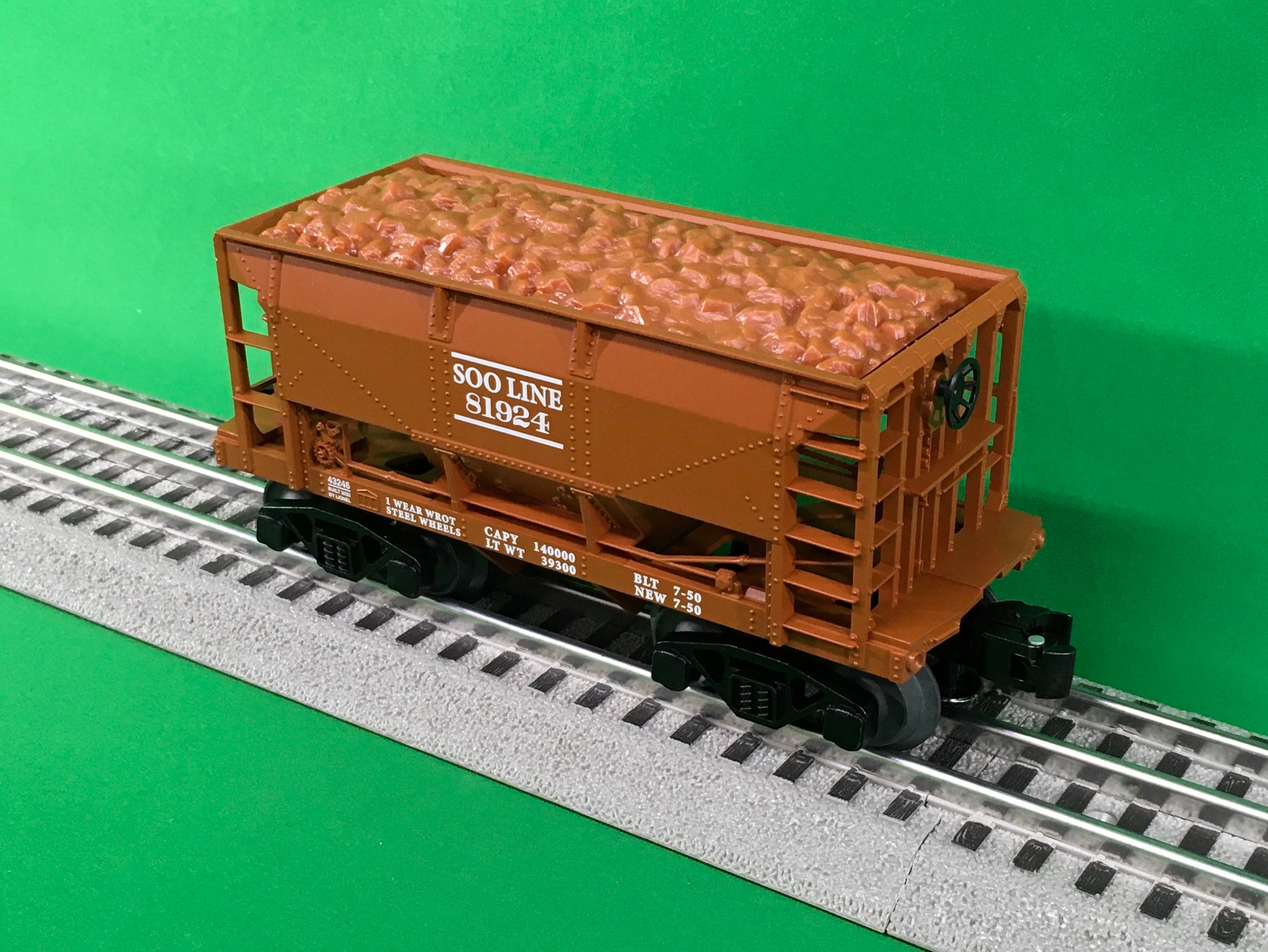 Lionel 2243240 - Ore Car Set "Soo Line" (6-Car) #1