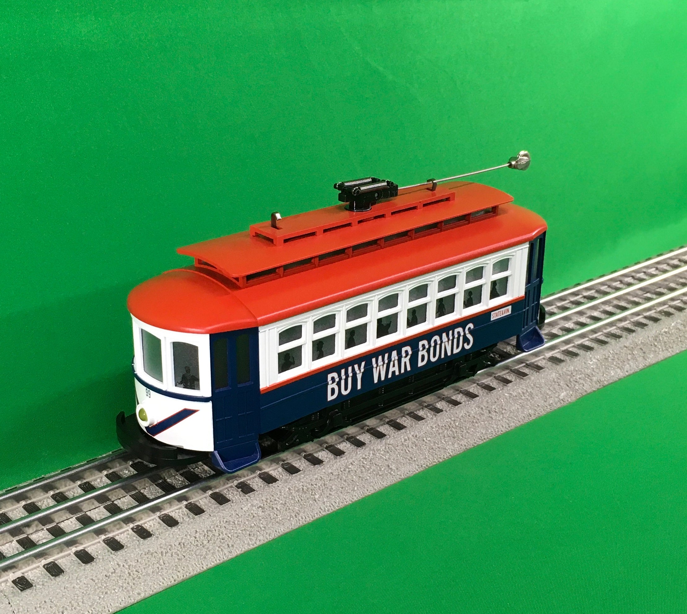 MTH 30-5217 - Bump-n-Go Trolley "Buy War Bonds"