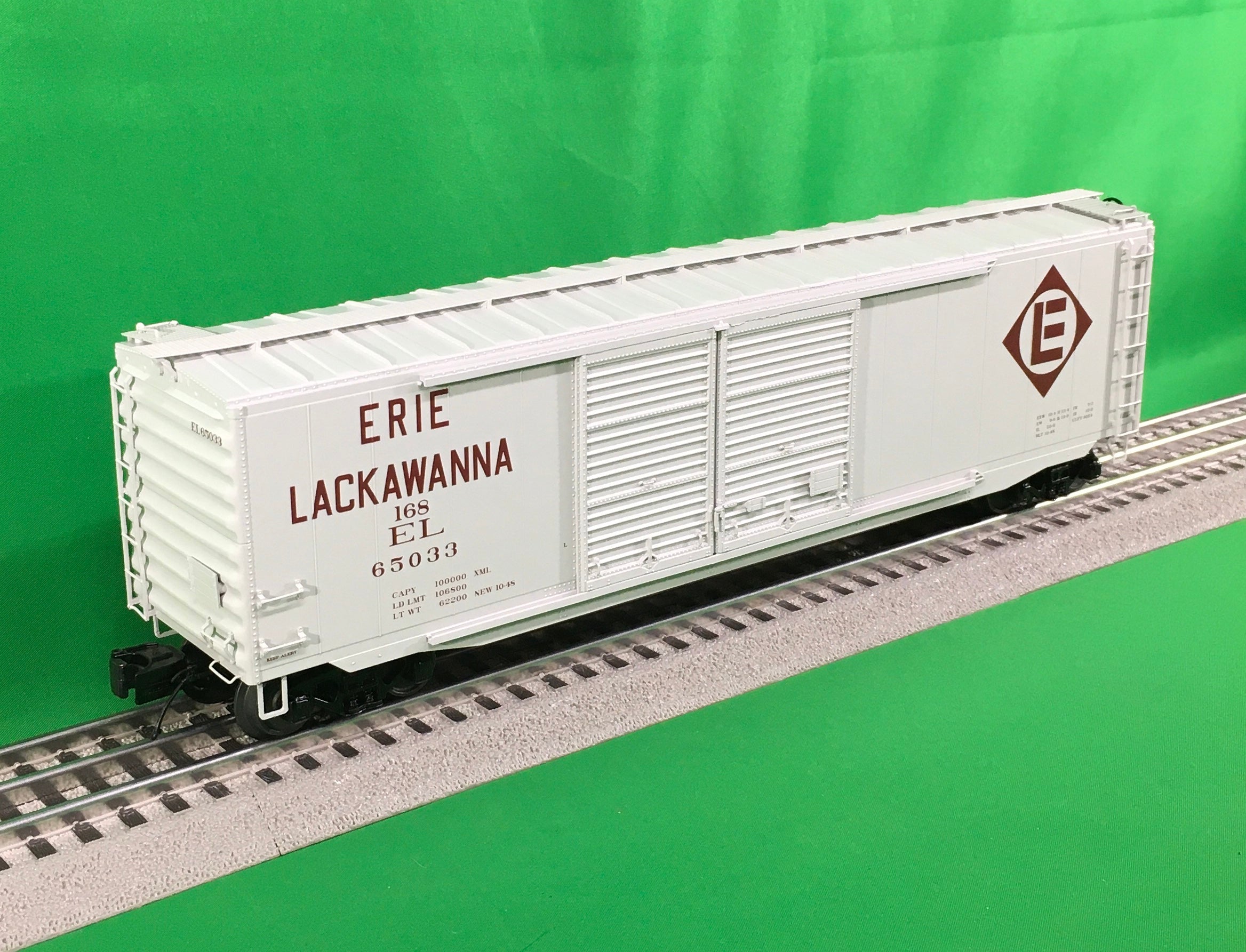 MTH 20-99308 - 50' PS-1 Double Door Box Car "Erie Lackawanna" #65033 - Custom Run for MrMuffin'sTrains