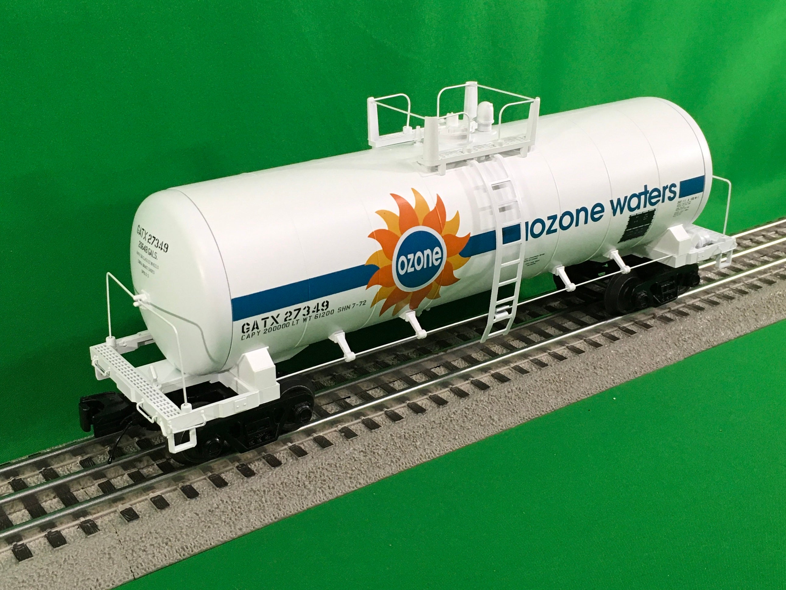Atlas O 3003036 - Premier - 40' Modern Tank Car "Ozone Waters"