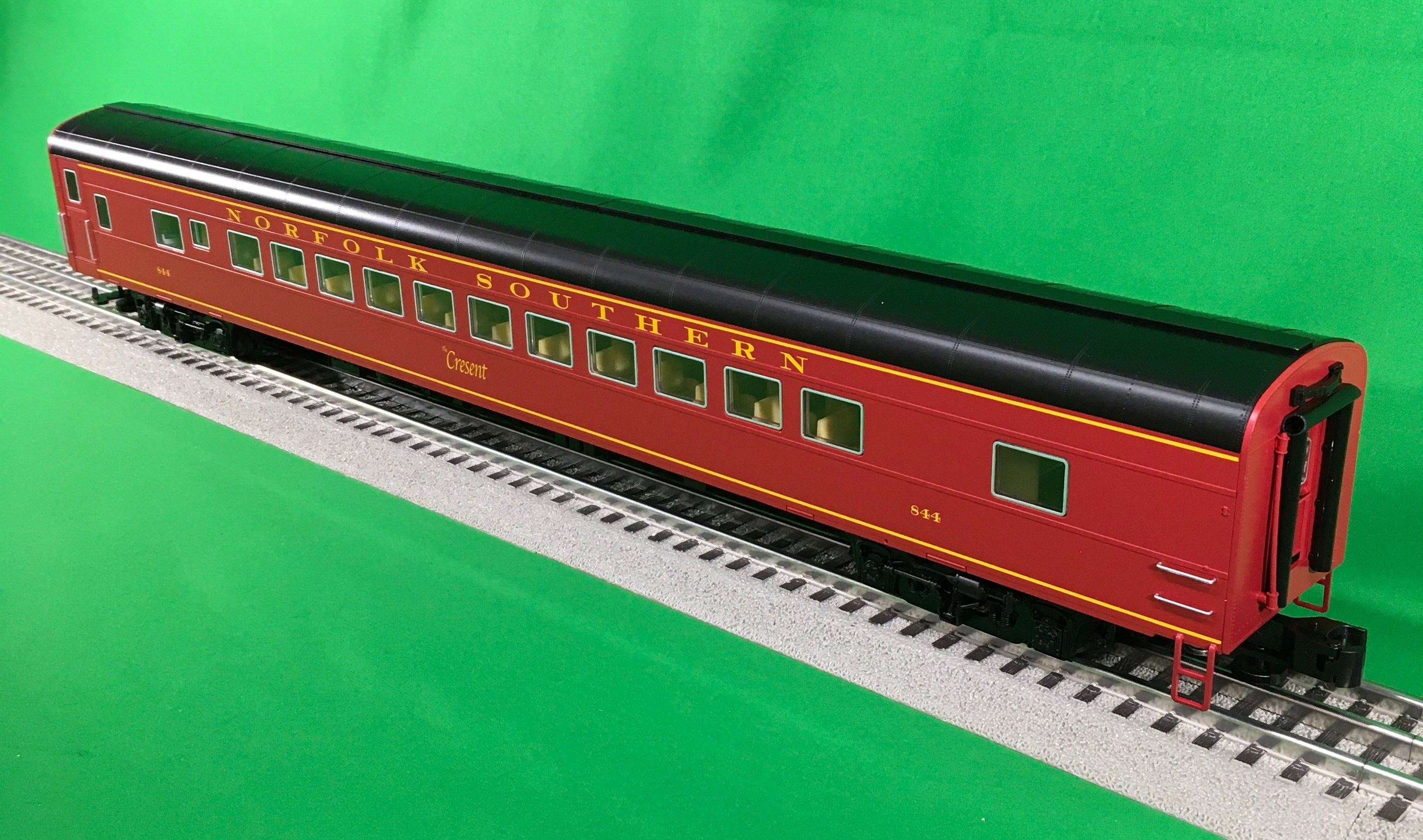 Lionel 2227250 - Excursion Coach Set "Norfolk Southern" (4-Car)