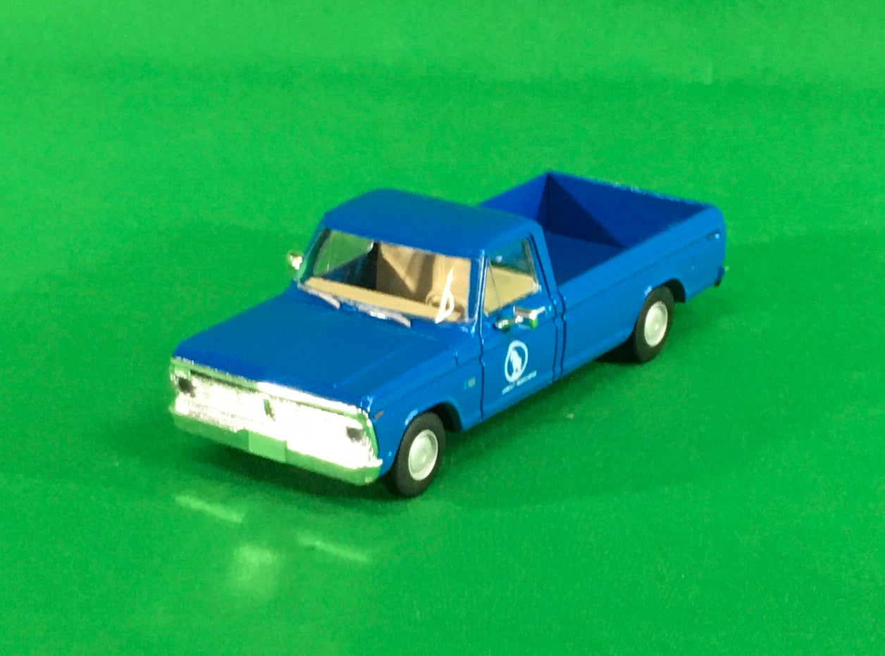 Atlas O 3009945 - 1/48th Scale Ford F100 "Great Northern" (Blue)