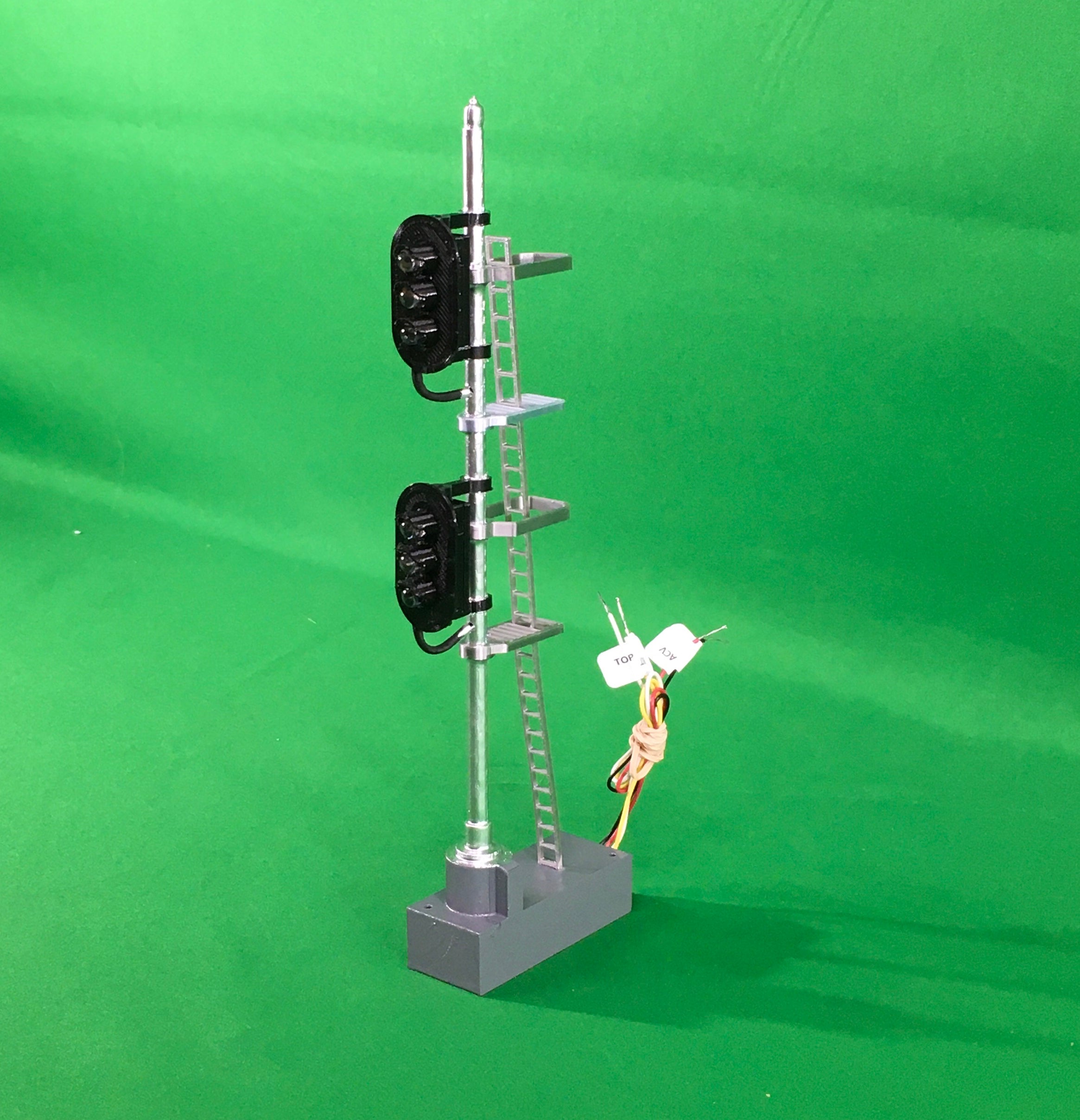 K & R Custom Models #202A - Double Street Light Signal