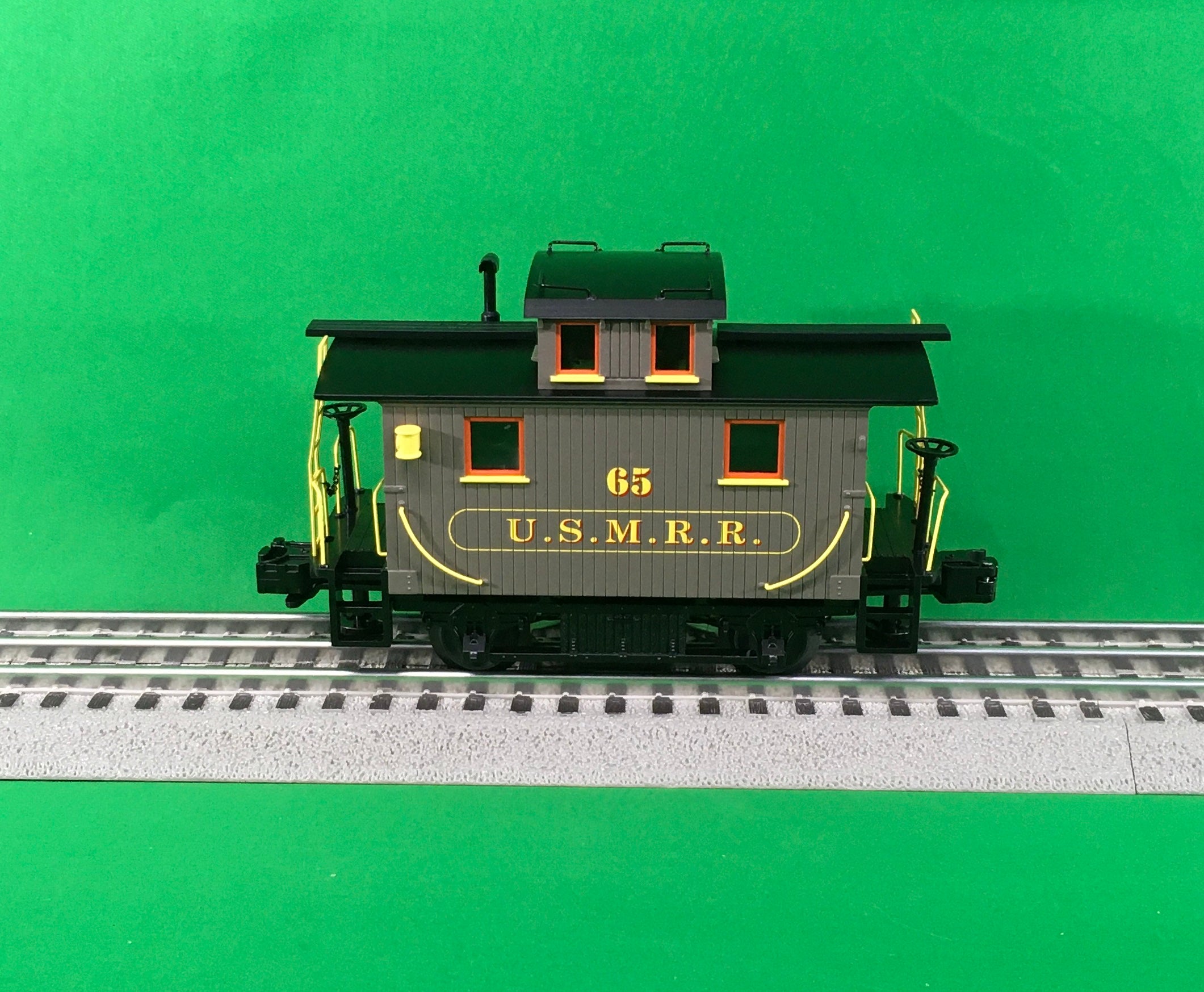 Lionel 2226740 - Bobber Caboose "U.S. Military RR" #65