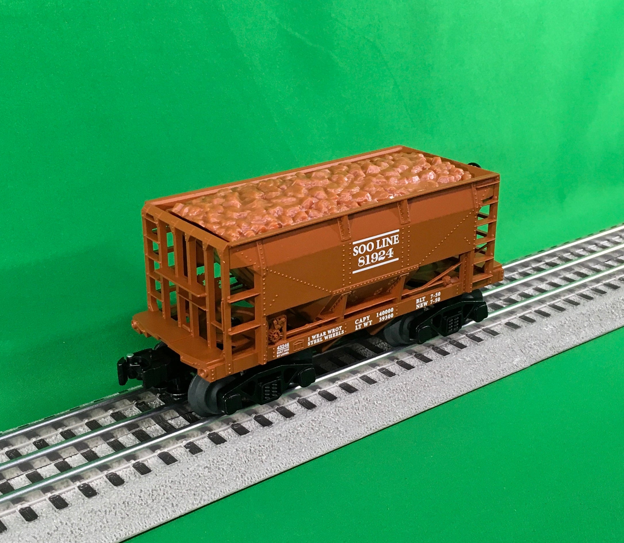 Lionel 2243240 - Ore Car Set "Soo Line" (6-Car) #1