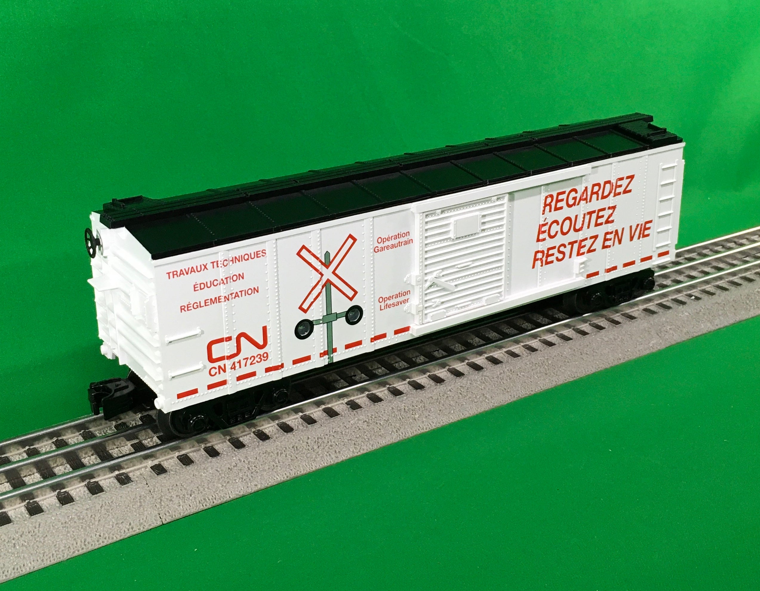 MTH 30-71119 - Box Car "Canadian National" #417239 w/ Blinking LEDs