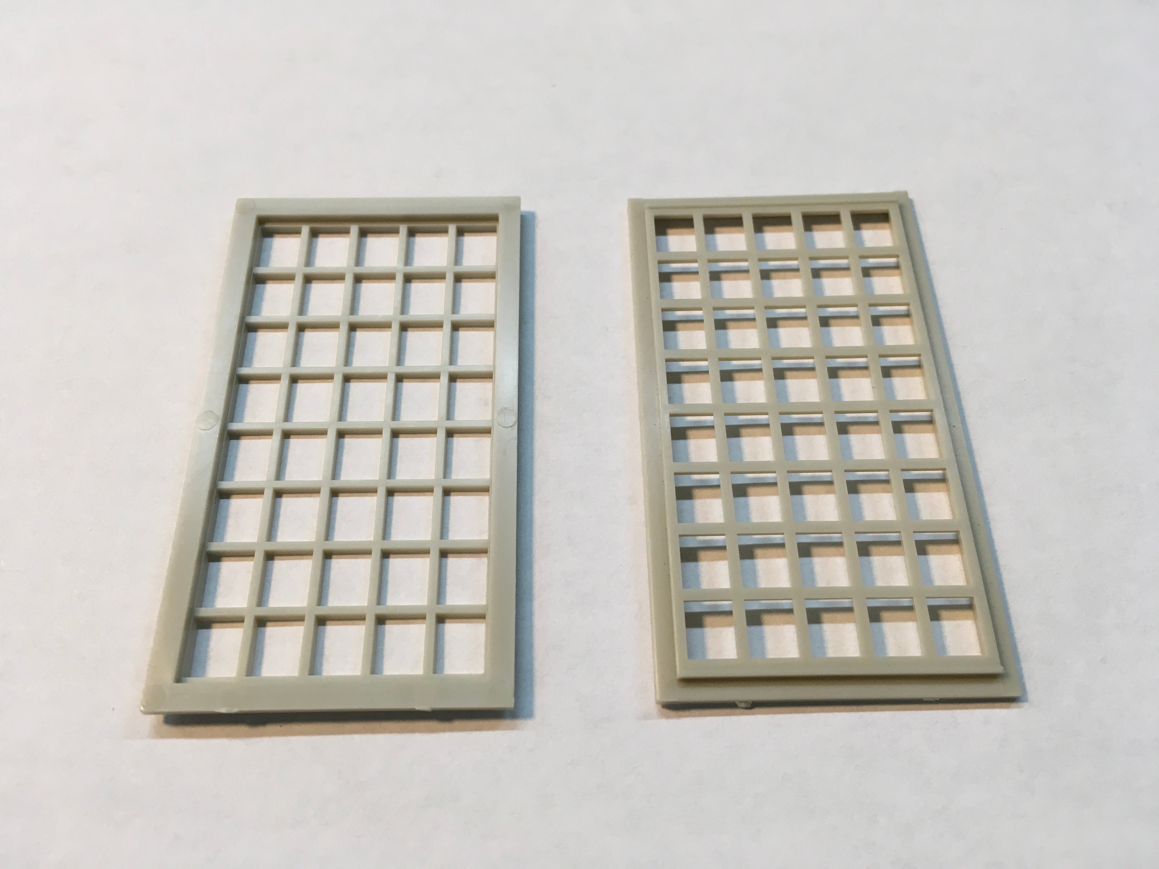 Korber Models #D0072 - O Scale - Industrial Windows (8-Pack)