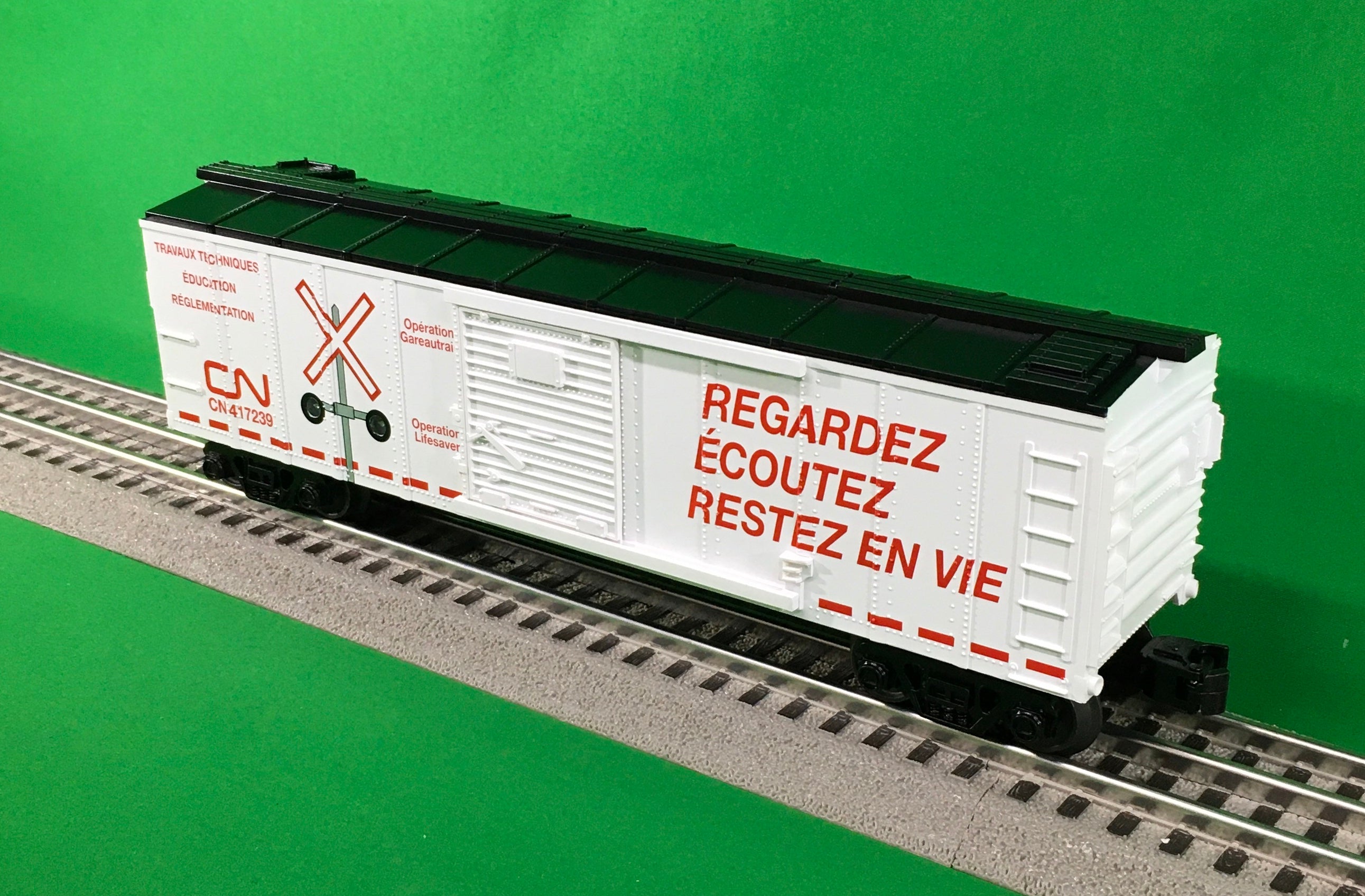 MTH 30-71119 - Box Car "Canadian National" #417239 w/ Blinking LEDs