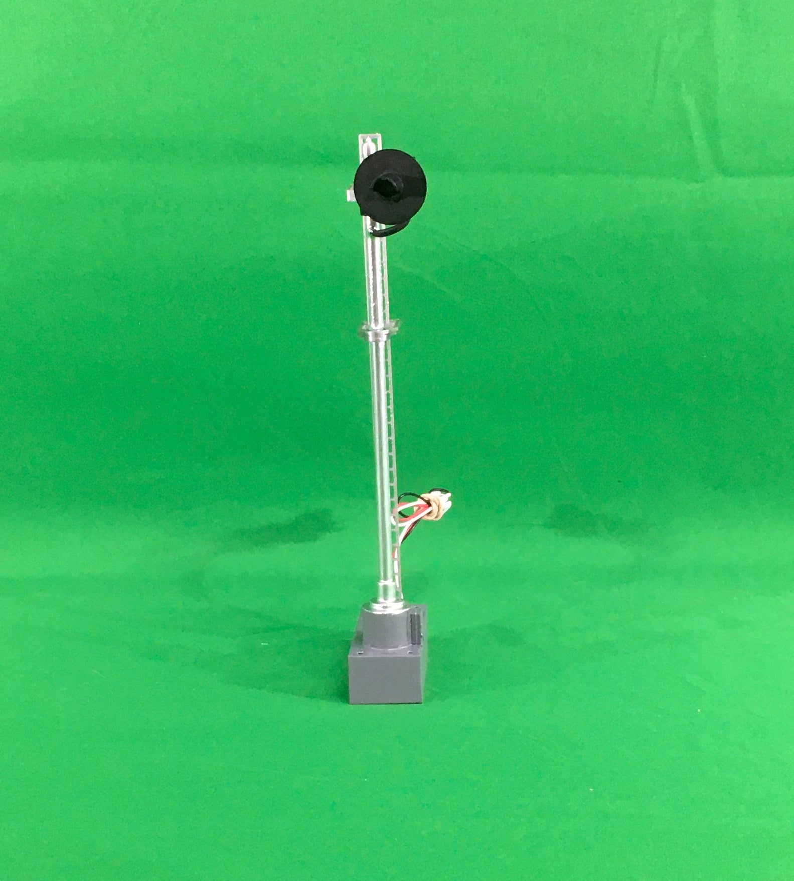 K & R Custom Models #101 - Single Search Light Signal