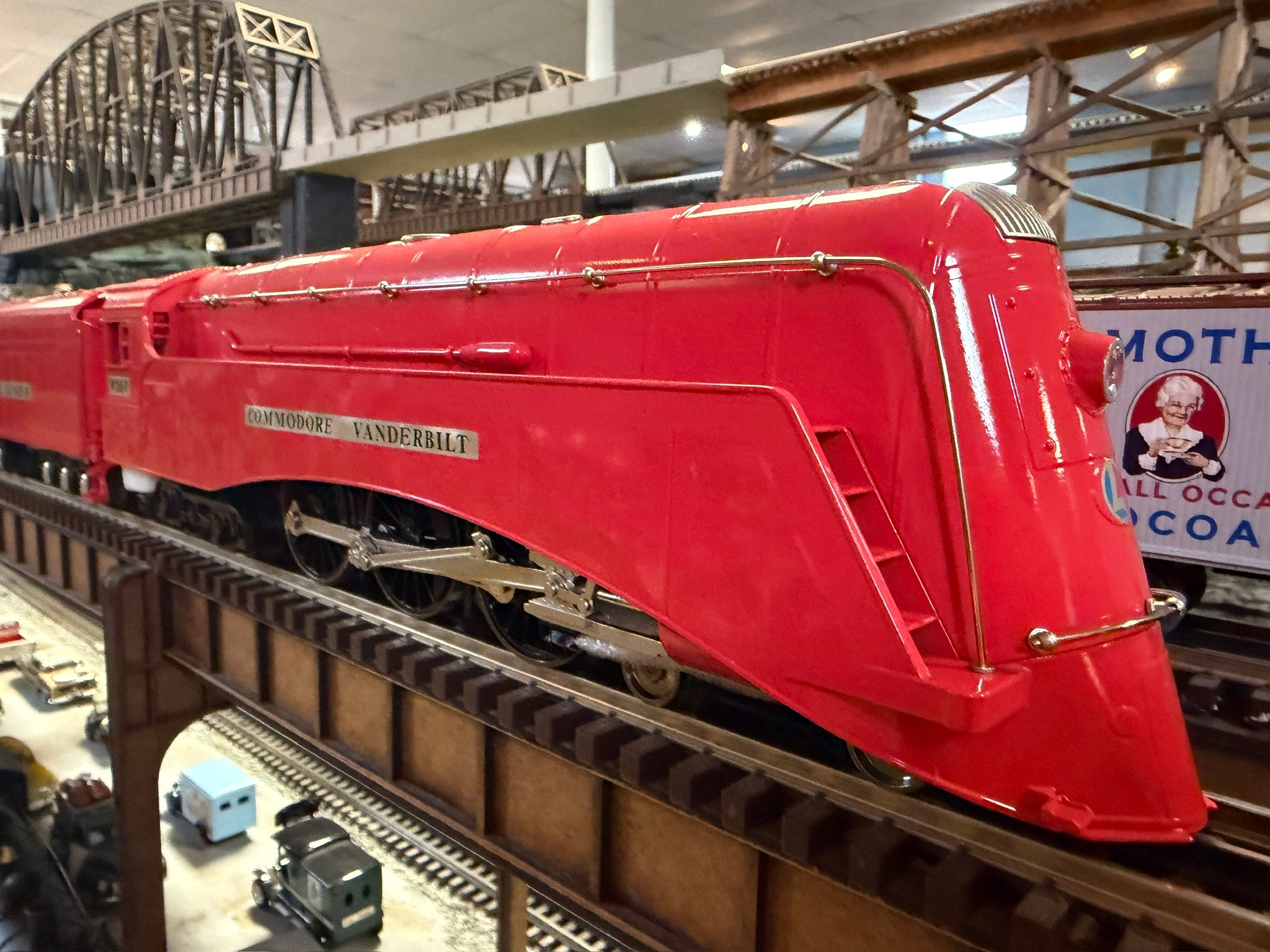 Lionel 2531390 - Vision Line Commodore Vanderbilt "Lionel Lines" (Red)