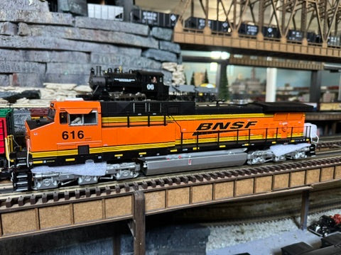 MTH 20-21741-1 - AC4400cw Diesel Engine "BNSF " #616 w/ PS3 (Hi-Rail Wheels)