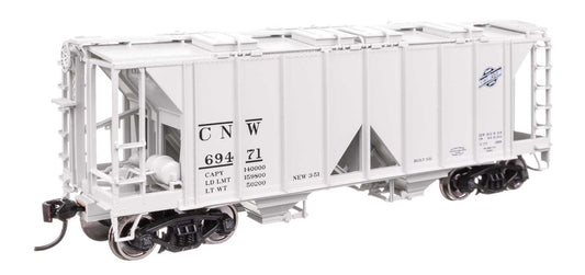 Walthers HO 910-49710 - Mainline - ACF 1958 Cu Ft Covered Hopper Car "Chicago & North Western" #69471