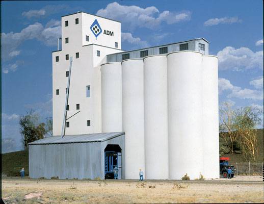 Walthers HO 933-3022 - Cornerstone - "ADM" Grain Elevator Building Kit