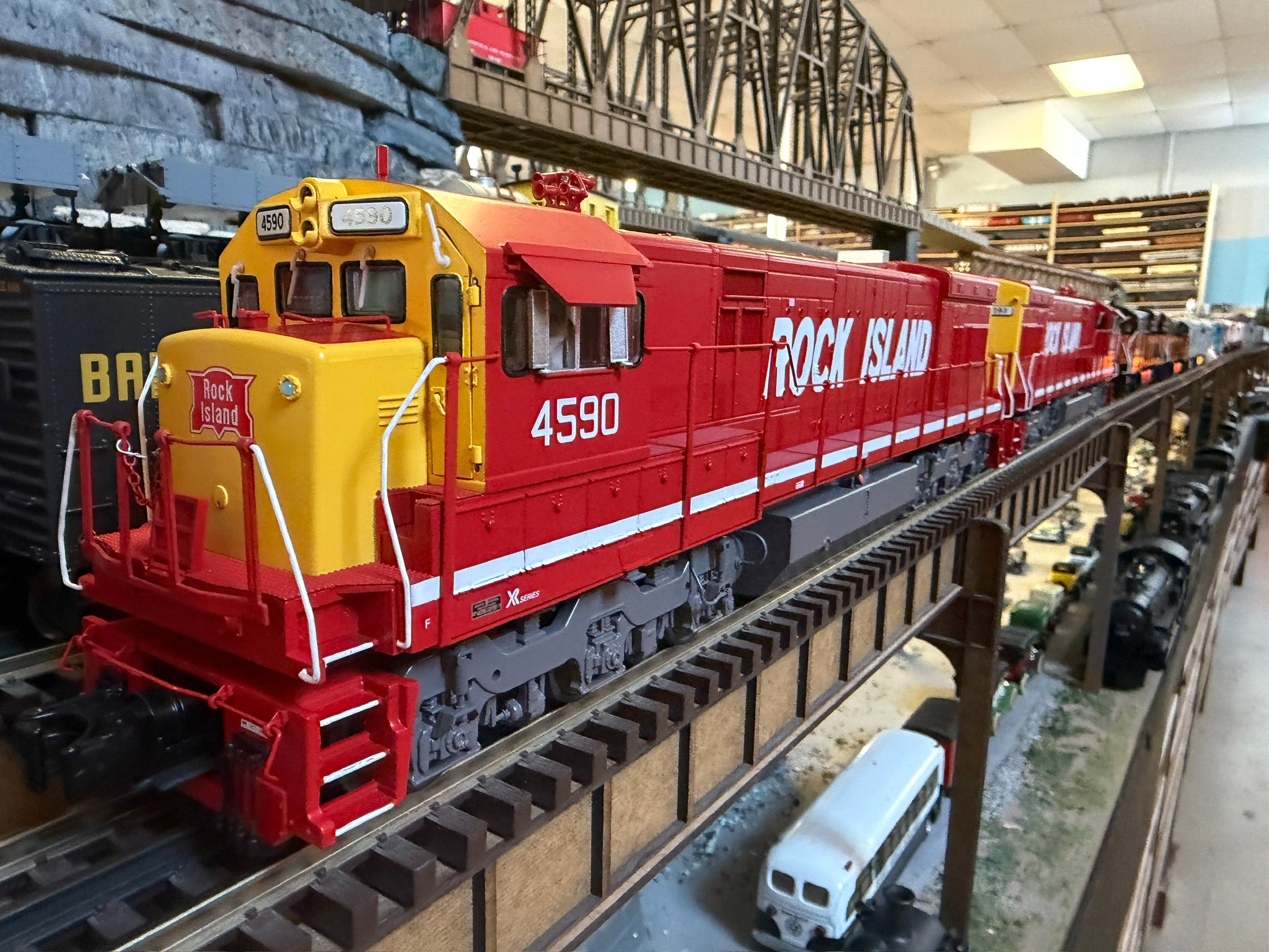 Atlas O 30138685S - Premier - U30C Diesel Locomotive "Rock Island" #4590 - Custom Run for Mr.Muffin's Trains