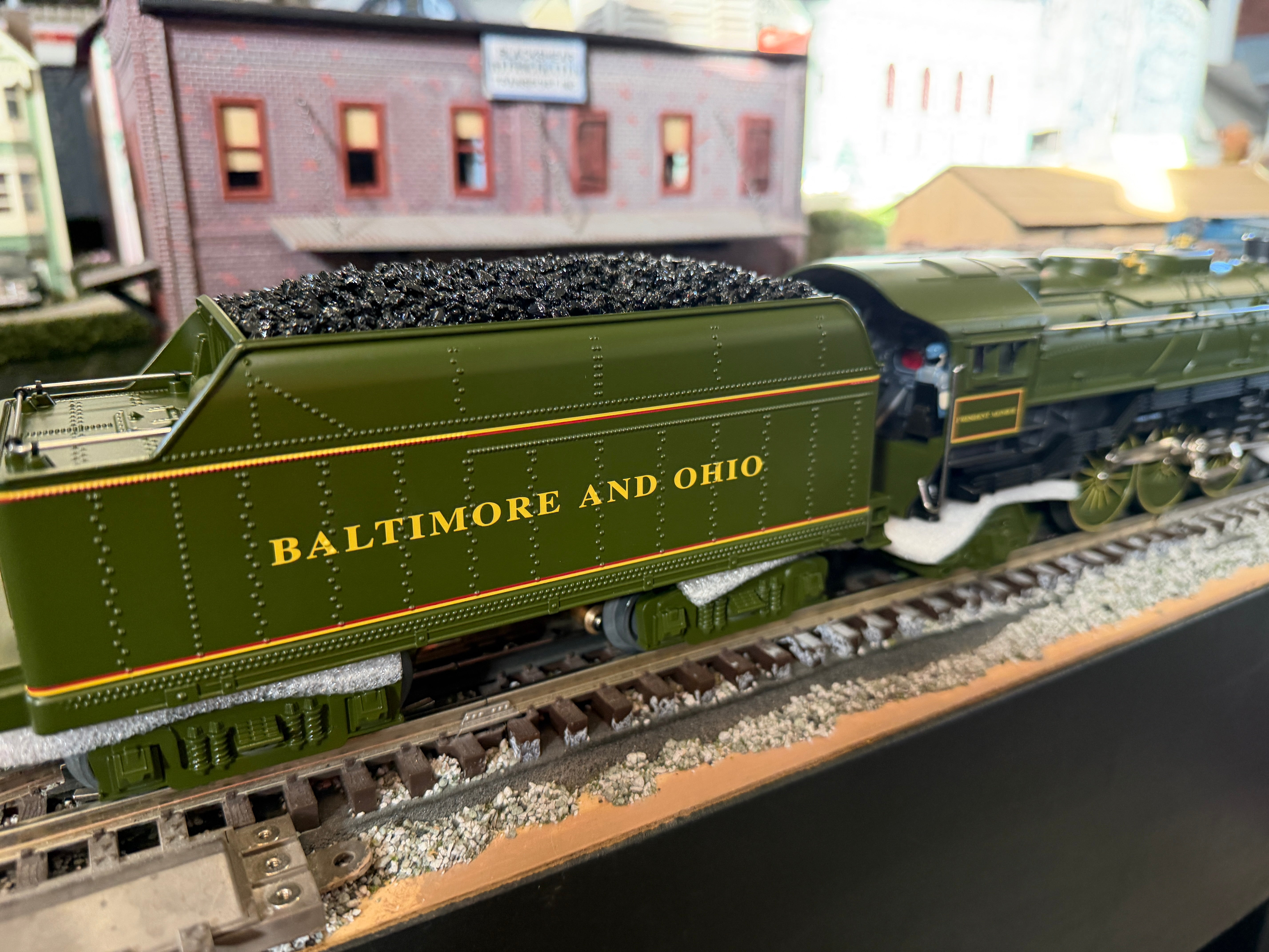 Lionel 2532070 - LionChief +2.0 Pacific Steam Locomotive "Baltimore & Ohio" #5304