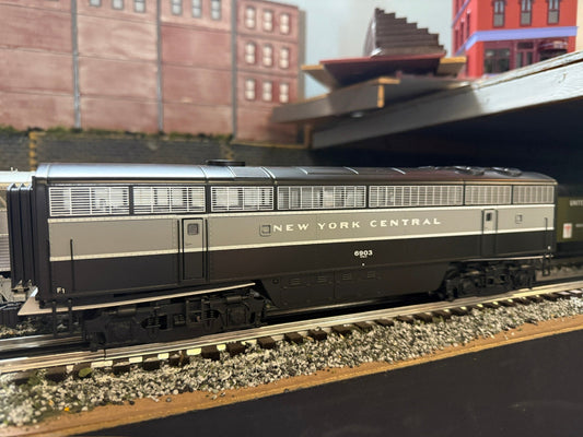 Lionel 2533249 - Legacy - C Liner Superbass "New York Central" #6903 (Non-Powered) - MrMuffin'sTrains