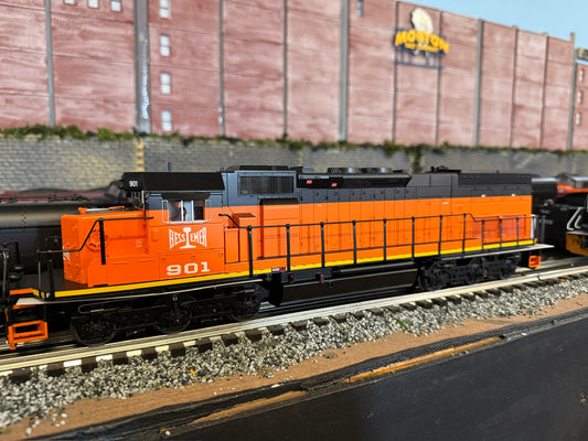 Lionel 2533812 - Legacy - SD40T-2 Diesel Locomotive "Bessemer & Lake Erie" #910 - MrMuffin'sTrains