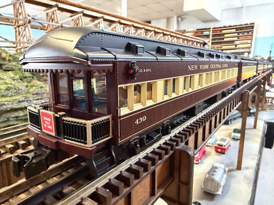 Lionel 2527580 - Niagara Falls 18" Passenger Car "New York Central" (2-Car) Set C