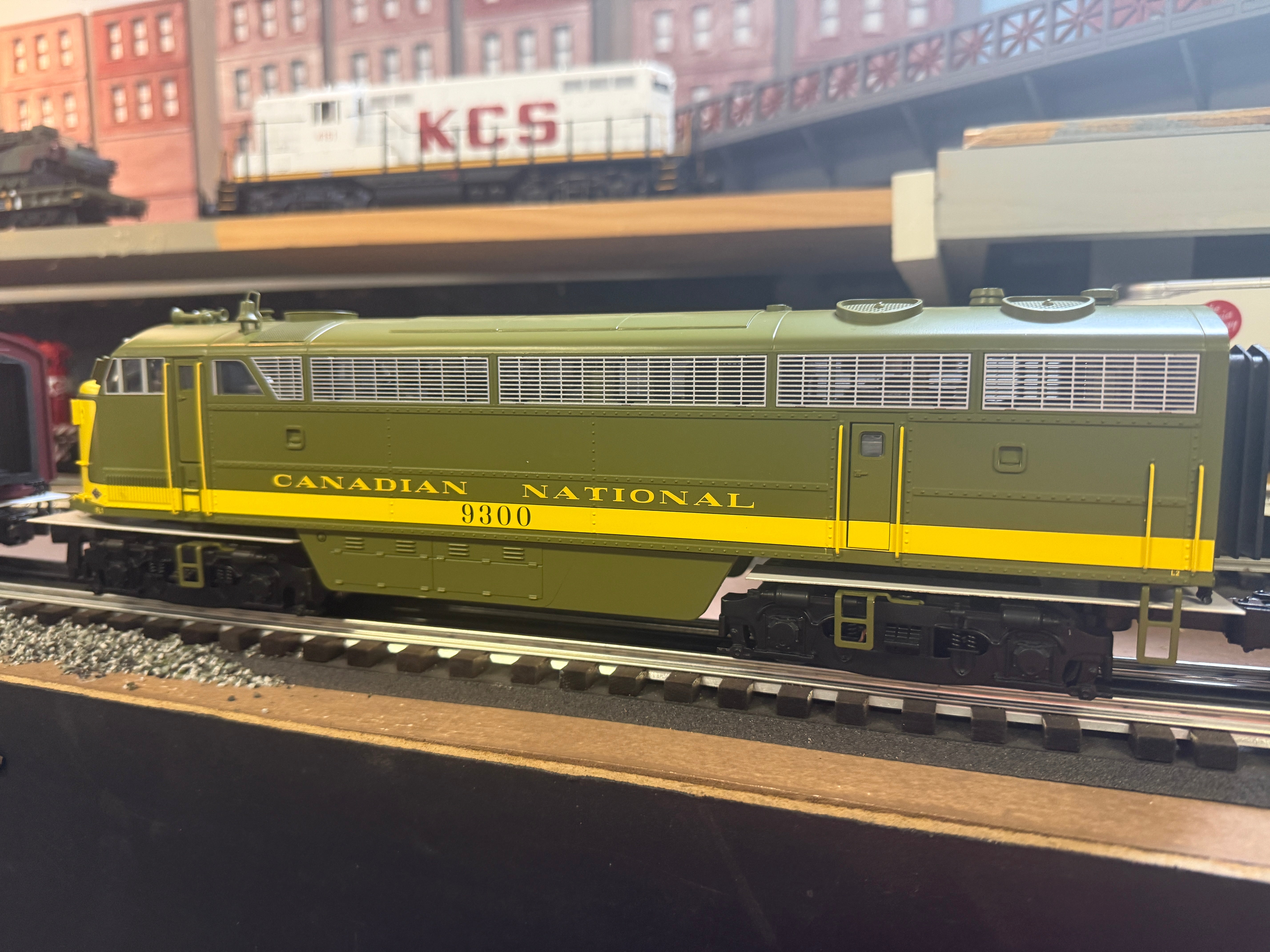 Lionel 2533212 - Legacy C Liner Diesel Locomotive "Canadian National" #9302