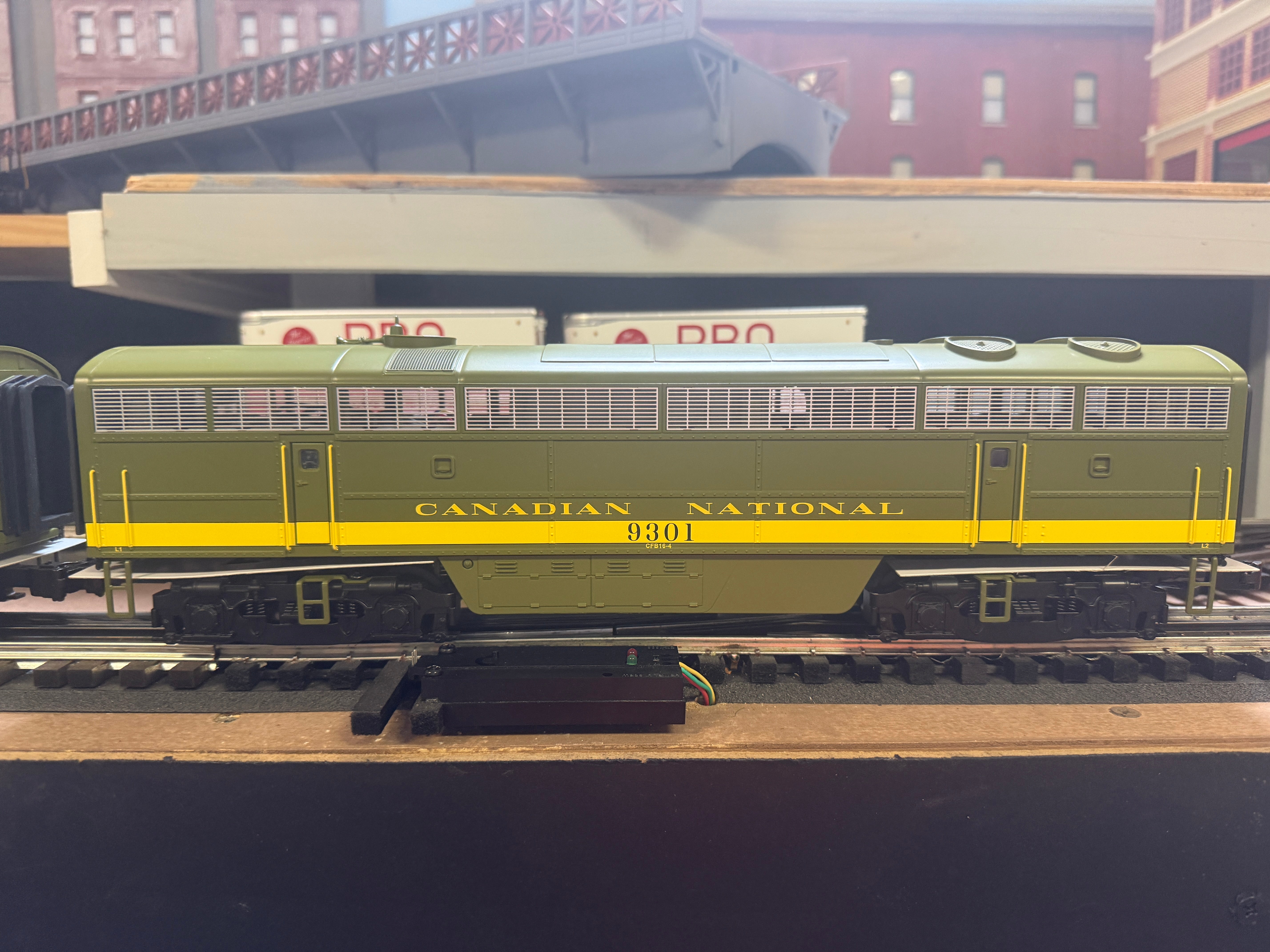 Lionel 2533219 - C Liner Superbass "Canadian National" #9301