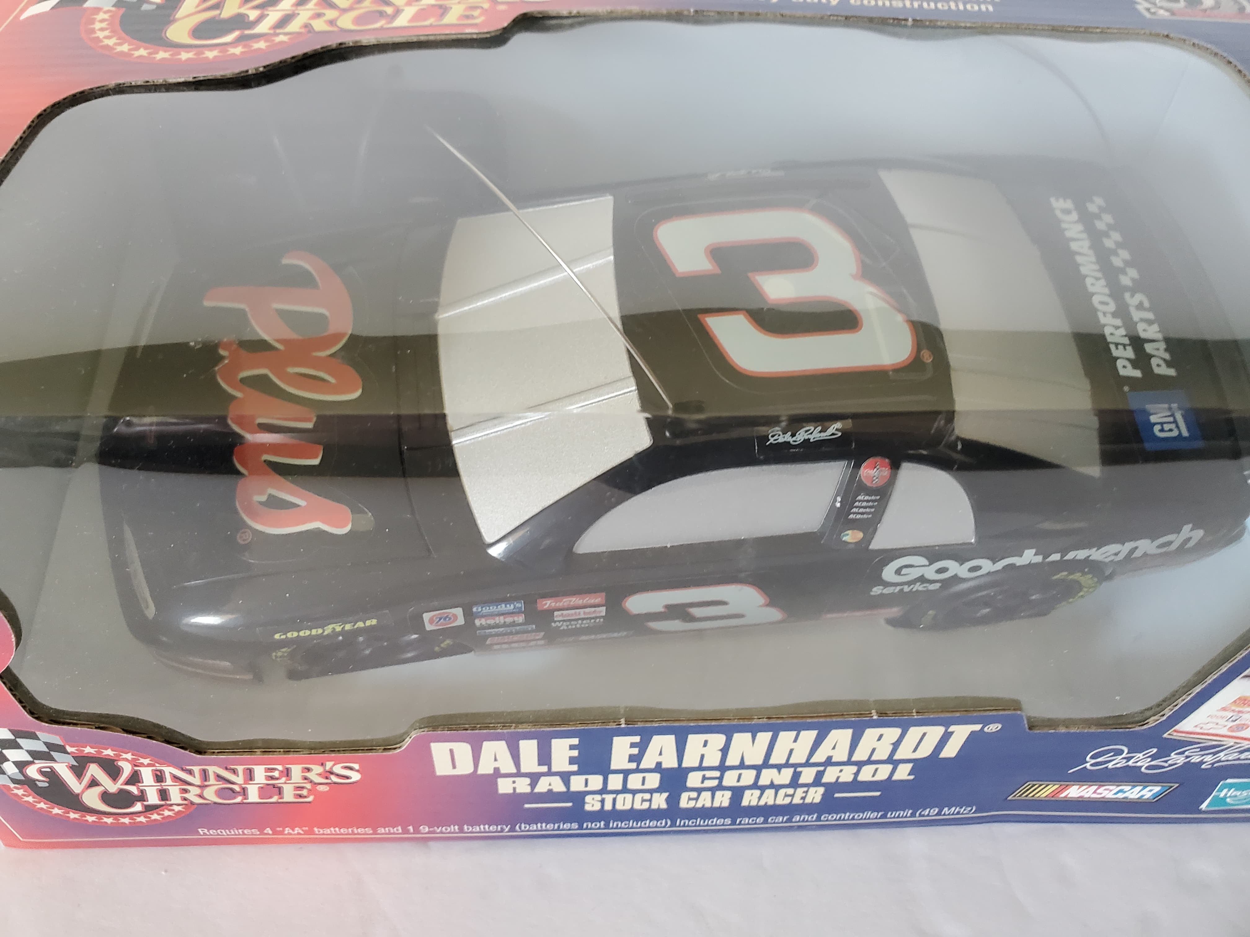 1999 WINNERS CIRCLE - RADIO CONTROL STOCK CAR RACER #3 - DALE EARNHARDT -  1/24 Diecast - Second hand - SH032