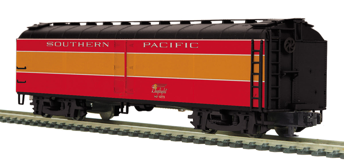 MTH 20-94752 - R50B Express Reefer Car "Southern Pacific" (Daylight) - MrMuffin'sTrains