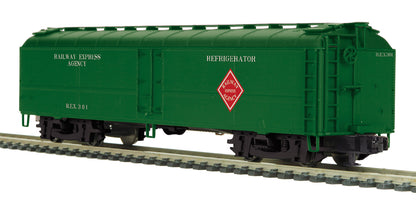 MTH 20-94754 - R50B Express Reefer Car "Railway Express Agency" - MrMuffin'sTrains