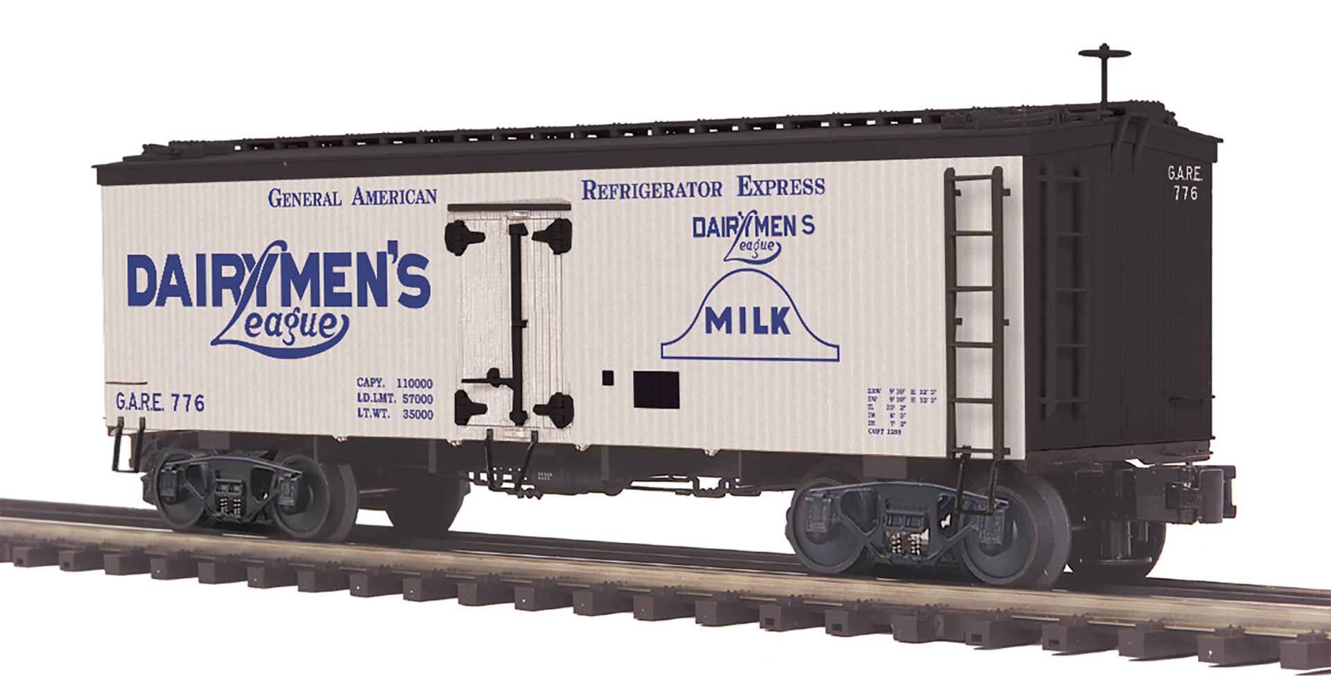MTH 20-94835 - 36’ Woodsided Reefer Car "Dairymen's League Milk"