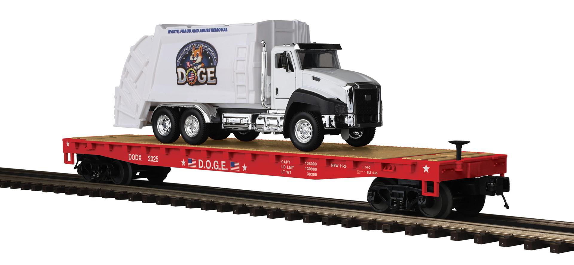 MTH 20-95832 - Flat Car "D.O.G.E." #2025 w/ Garbage Truck