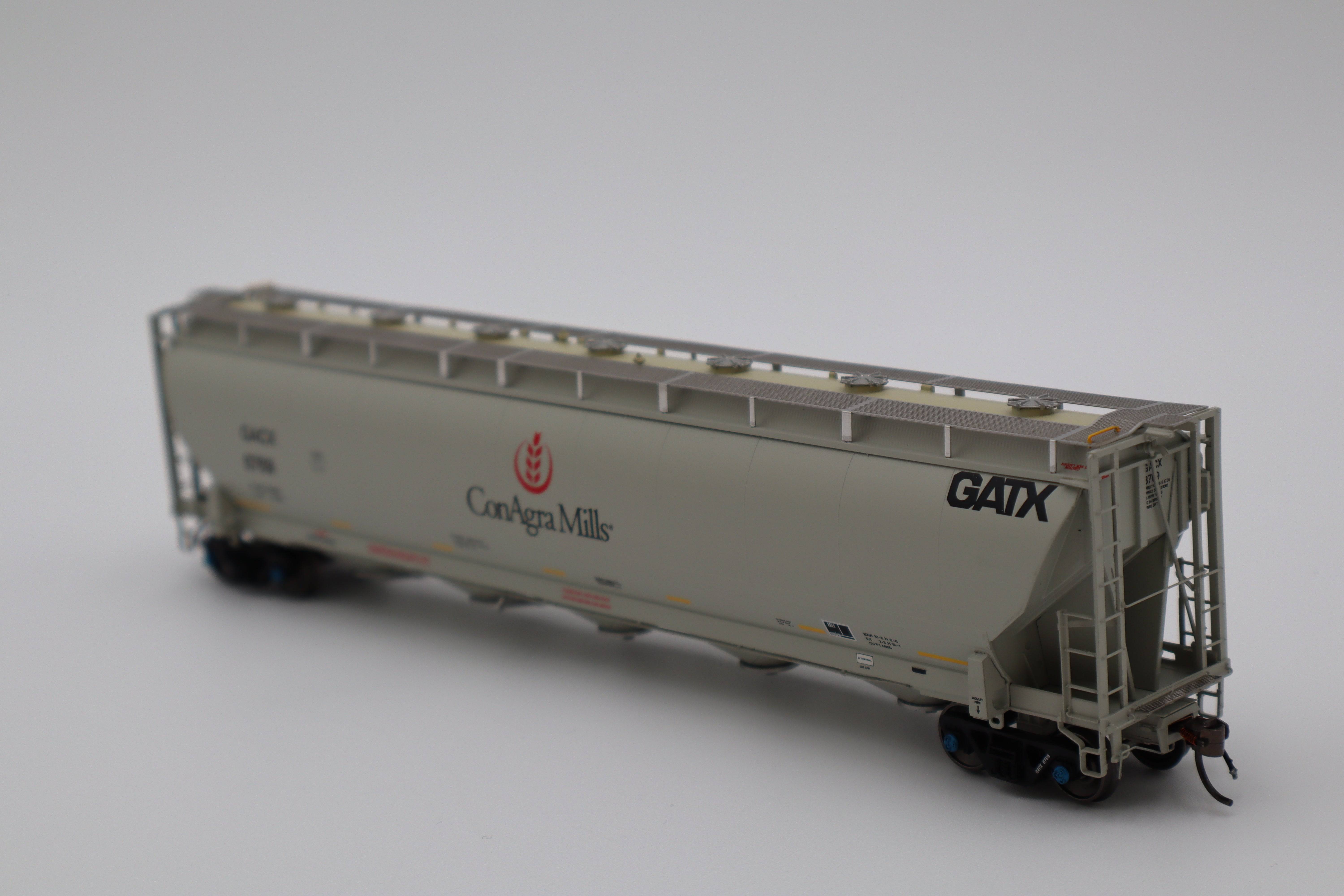 Atlas HO 20007493 - Master Trinity 5660 PD Covered Hopper - 'GACX (ConAgra Mills)' - #8791