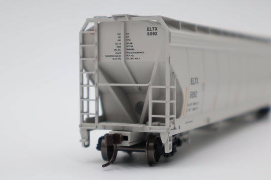 Atlas HO 20007675 - Master - 5800 Centerflow Covered Hopper Car "Soltex Polymers, Inc." #5099