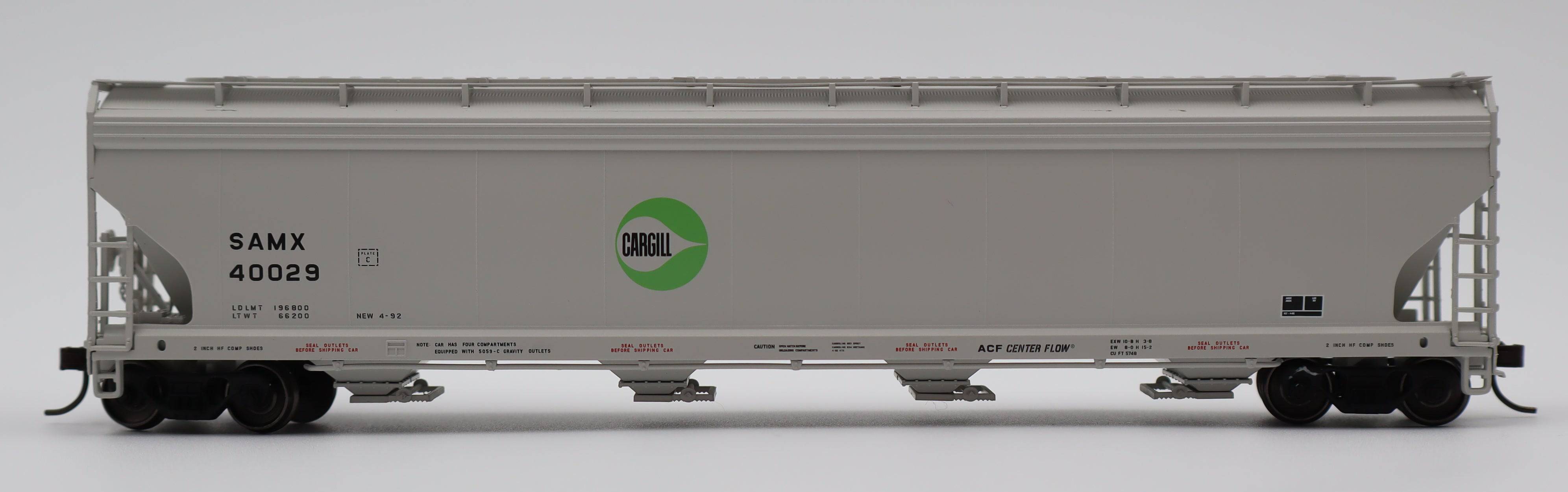 Atlas HO 20007685 - Master - 5748 Centerflow Covered Hopper Car "Cargill" #40073