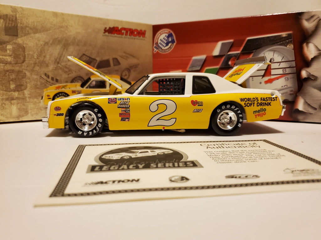 2004 ACTION #2 MELLO YELLOW-1980 VENTURA - Dale Earnhardt - 1/24