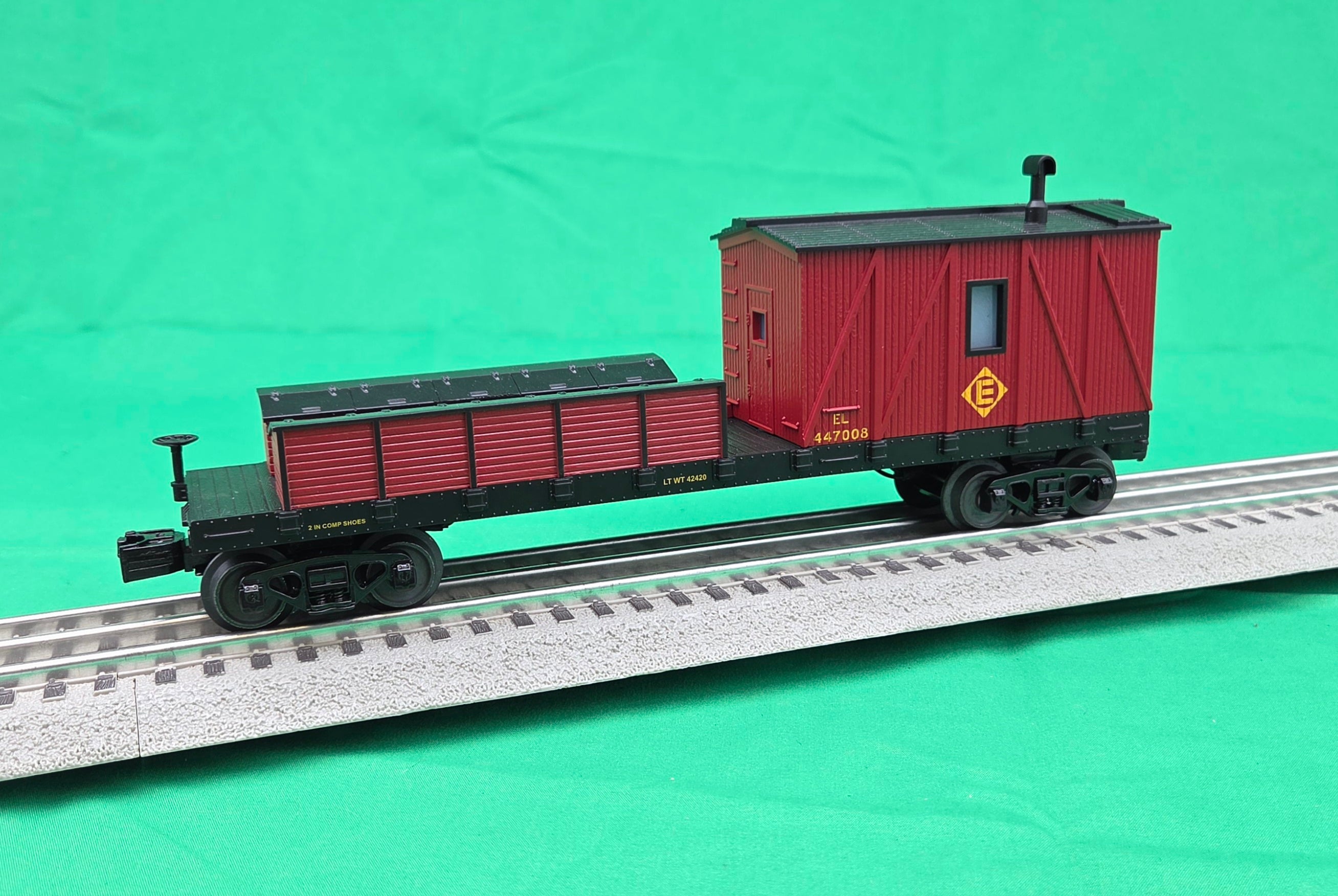 MTH 30-79712 - Crane Tender Car "Erie Lackawanna" #447008 - MrMuffin'sTrains