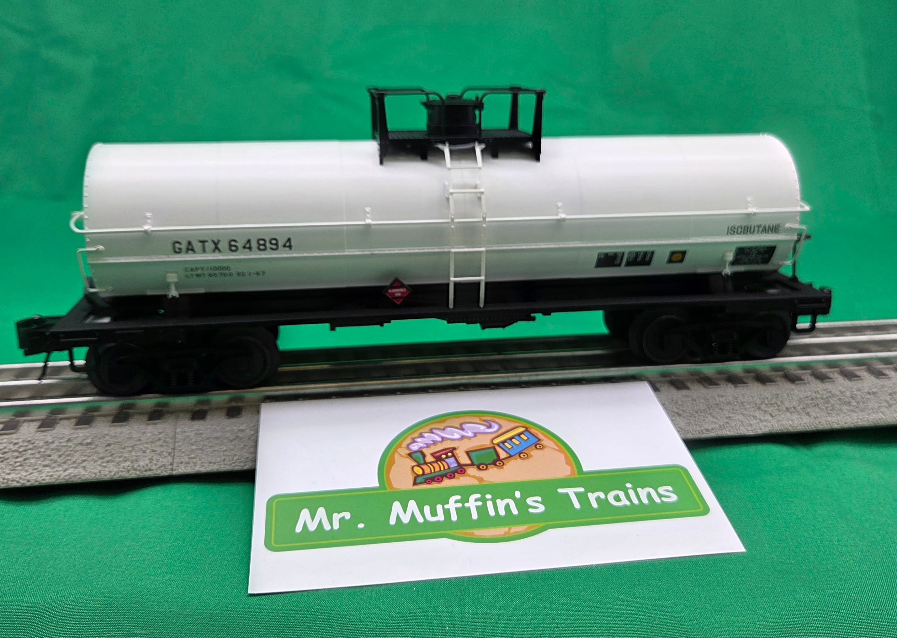 Atlas O 3001993 - Master - 11,000 Gallon Tank Car "GATX" (Isobutane)