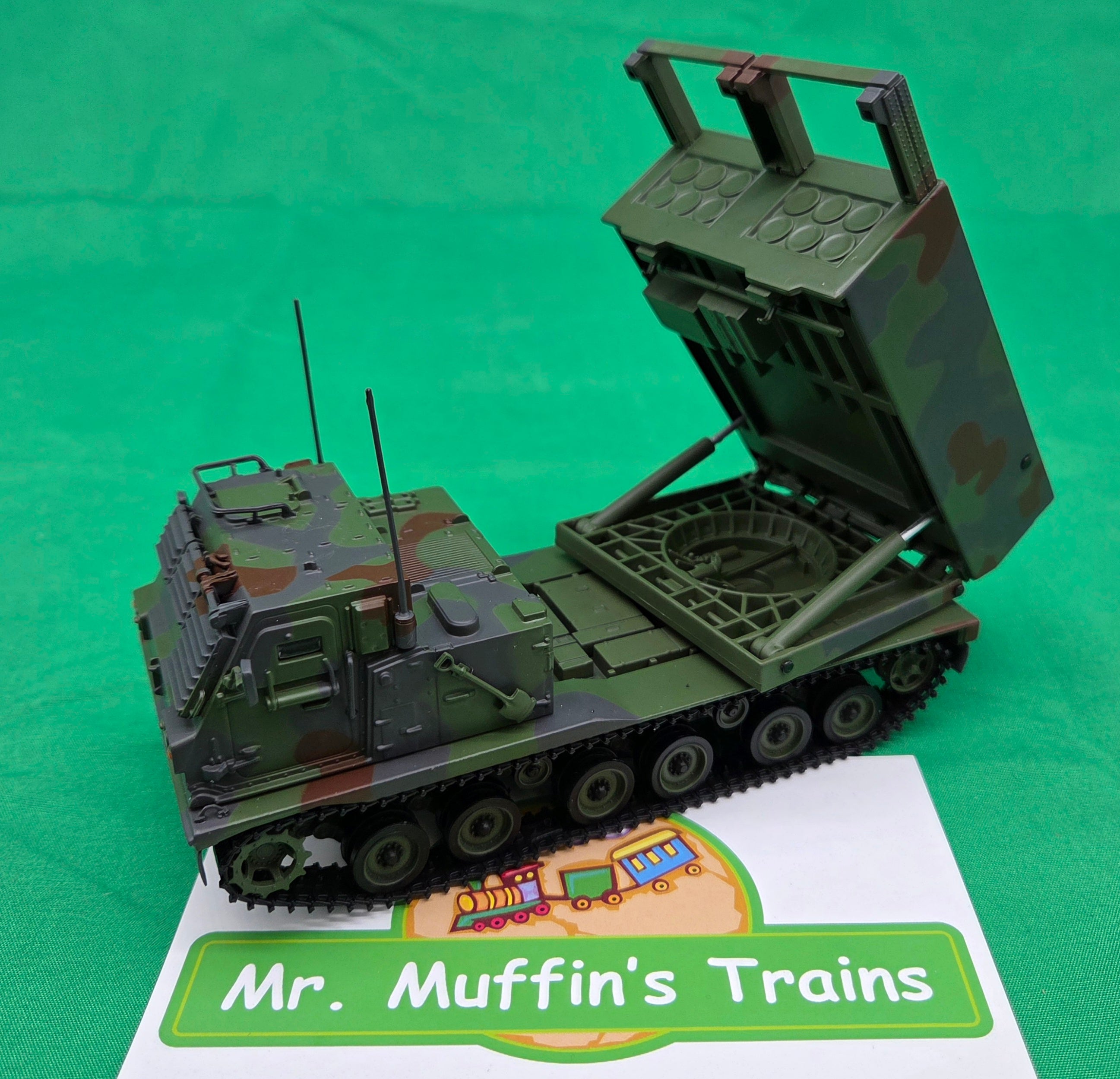 MTH - Multiple Launch Rocket System (MLRS) Forest Camo - 1/48 Scale
